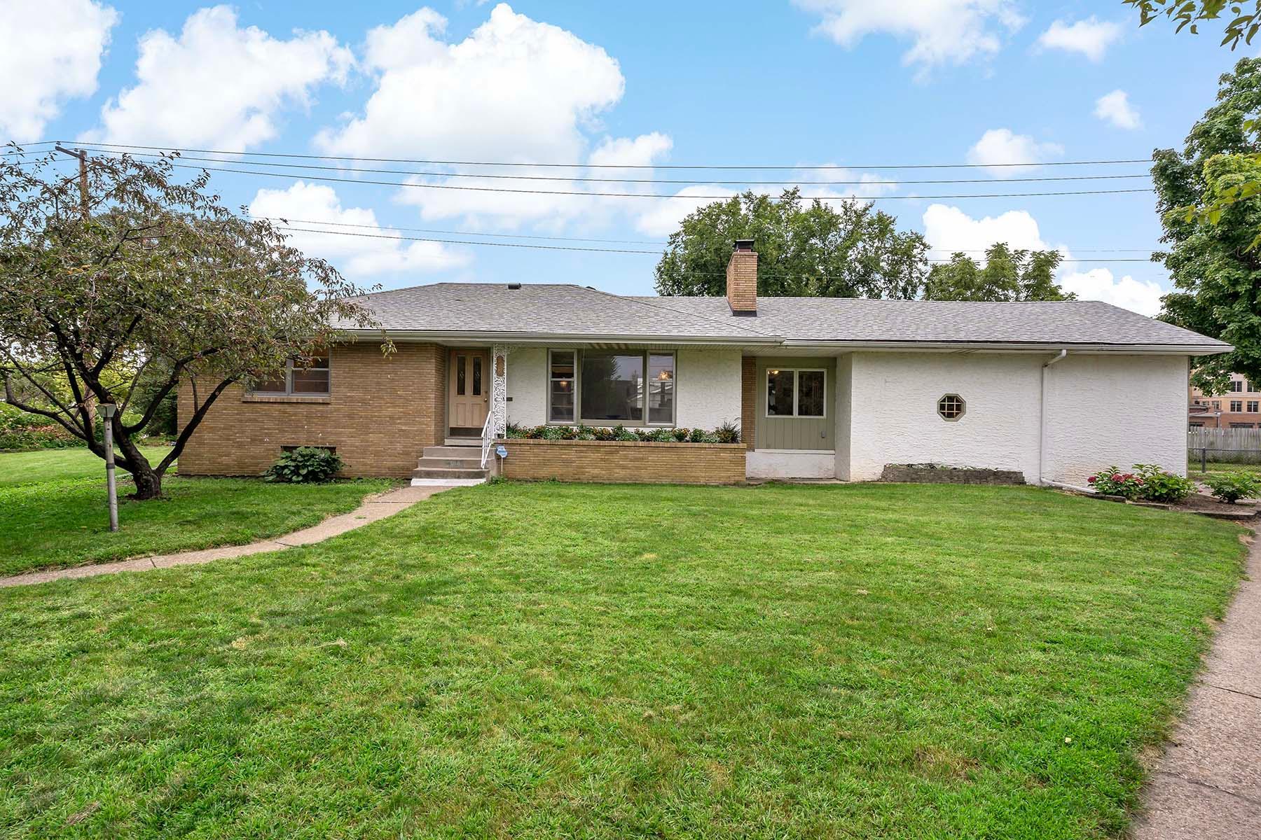 View of Residential at 914 Eleanor Avenue, Saint Paul MN 55102, Saint Paul - Mike Wilen | Minnesota Team Real Estate