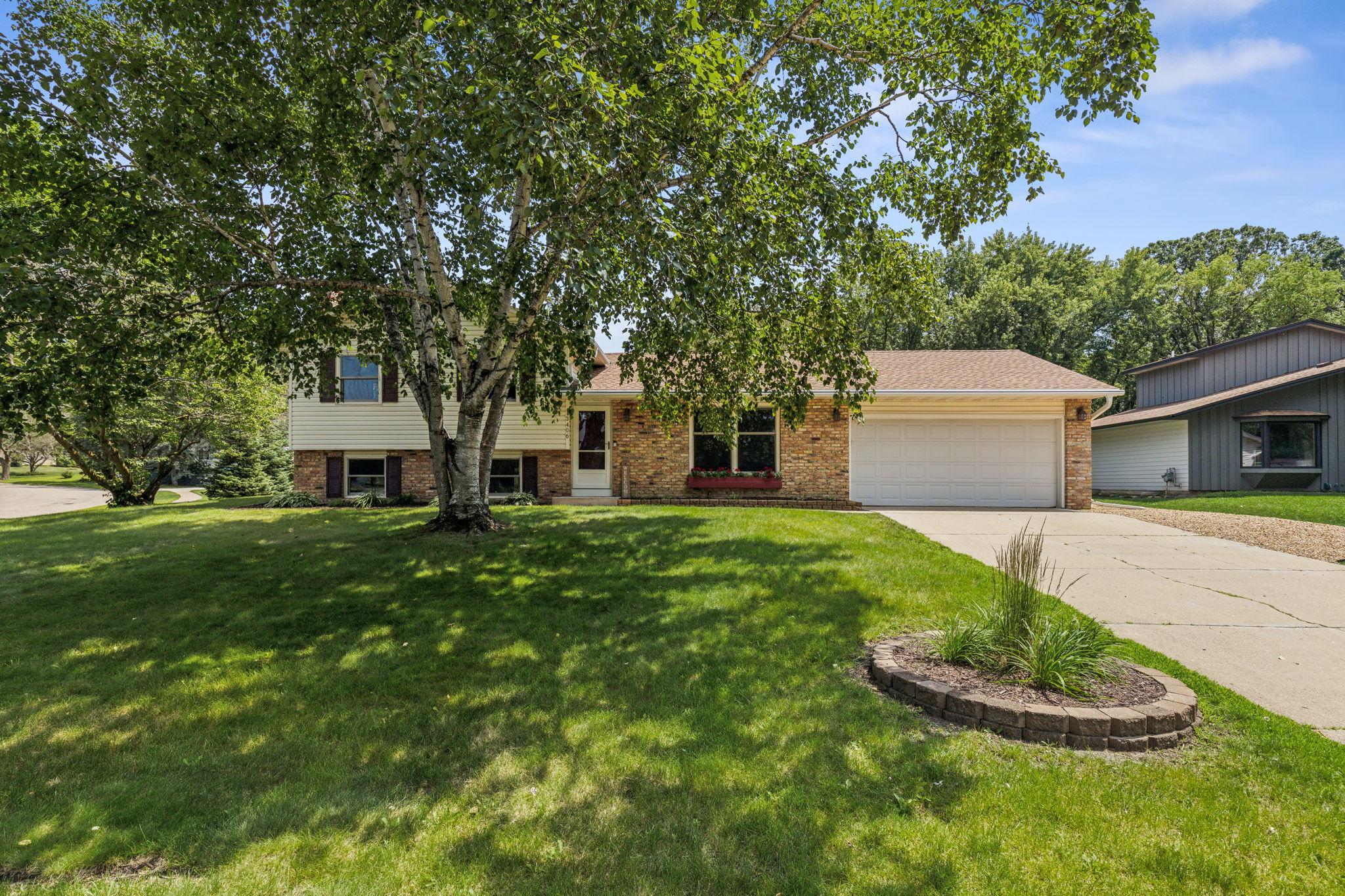 View of Residential at 13406 Florida Court, Apple Valley MN 55124, Apple Valley - Mike Wilen | Minnesota Team Real Estate