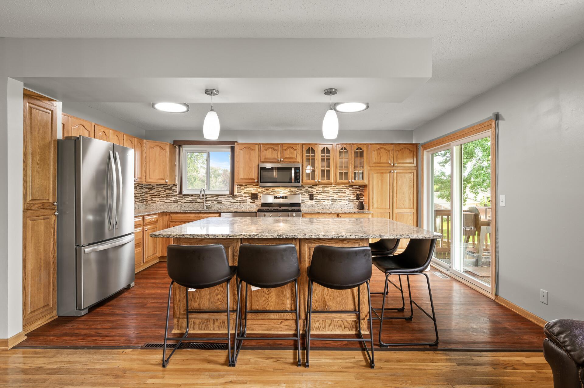View of Residential at 942 Redwood Drive, Apple Valley MN 55124, Apple Valley - Mike Wilen | Minnesota Team Real Estate