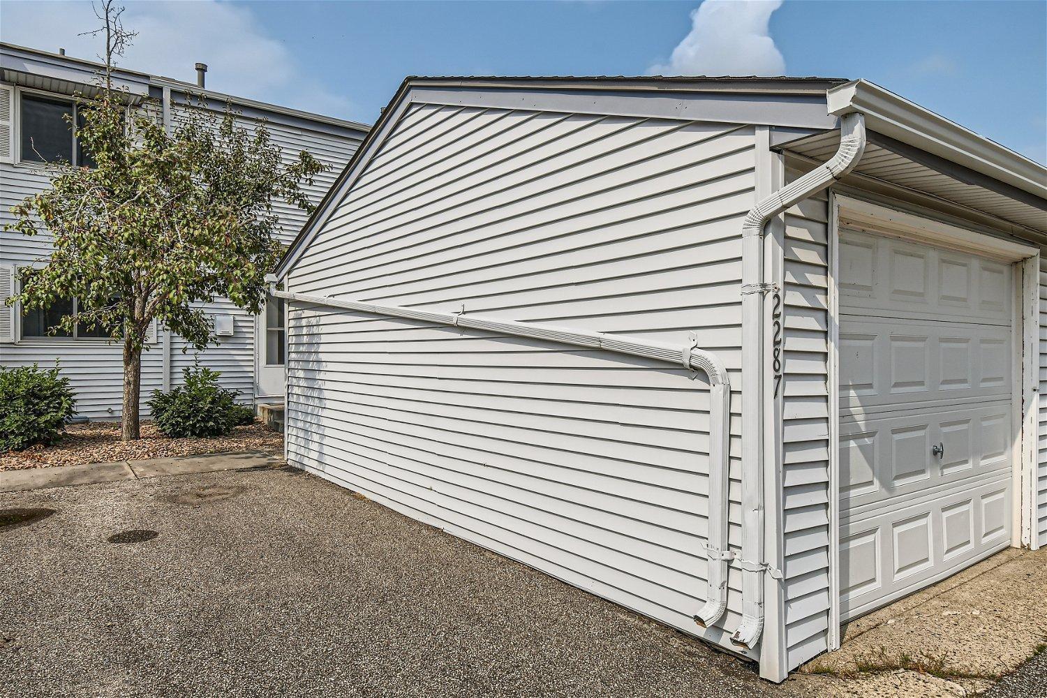 View of Residential at 2287 Pond Avenue, Maplewood MN 55119, Maplewood - Mike Wilen | Minnesota Team Real Estate