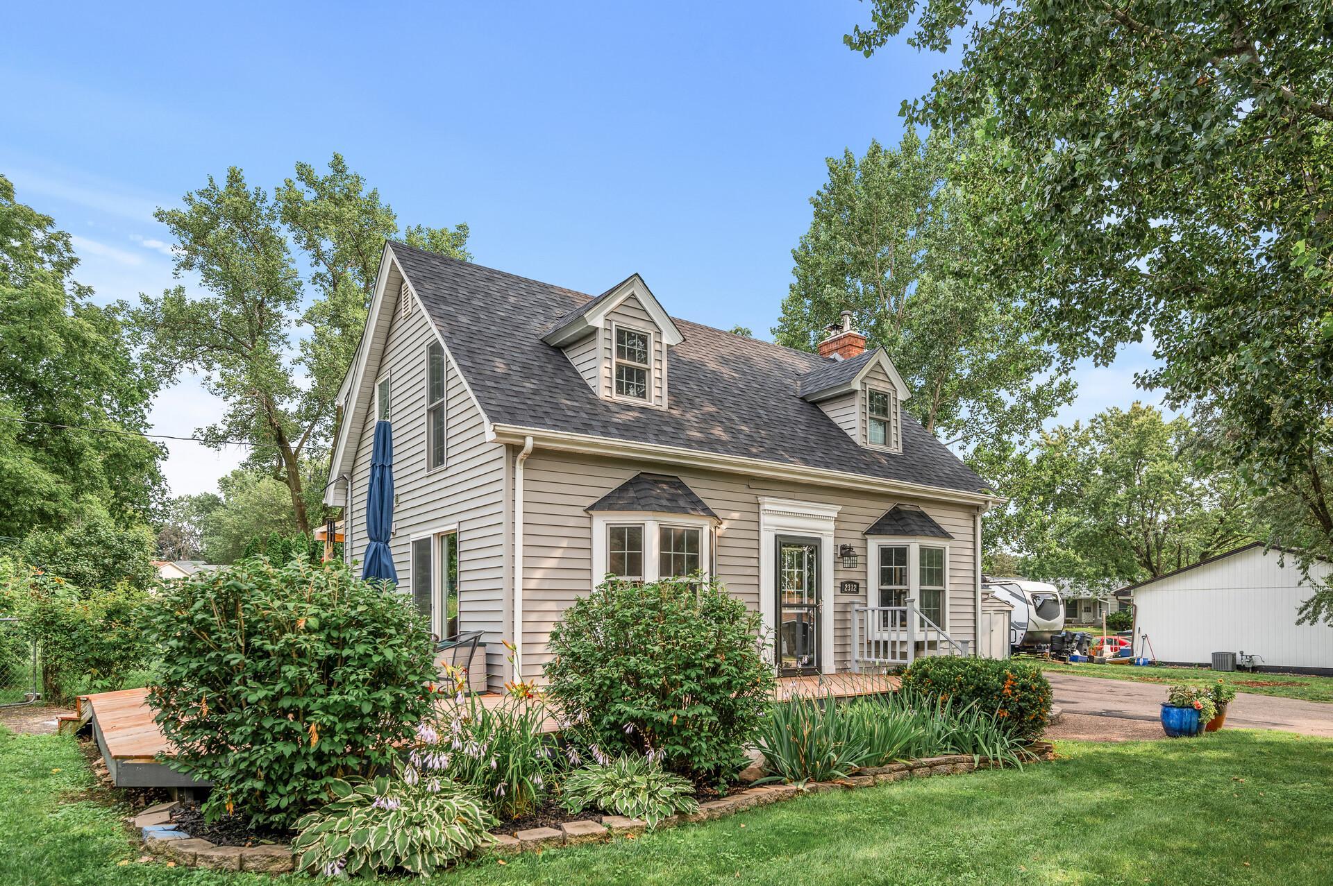 View of Residential at 2312 7th Avenue, North Saint Paul MN 55109, North Saint Paul - Mike Wilen | Minnesota Team Real Estate