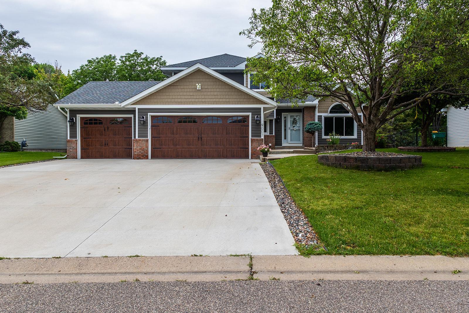 View of Residential at 9007 Regent Parkway, Brooklyn Park MN 55443, Brooklyn Park - Mike Wilen | Minnesota Team Real Estate