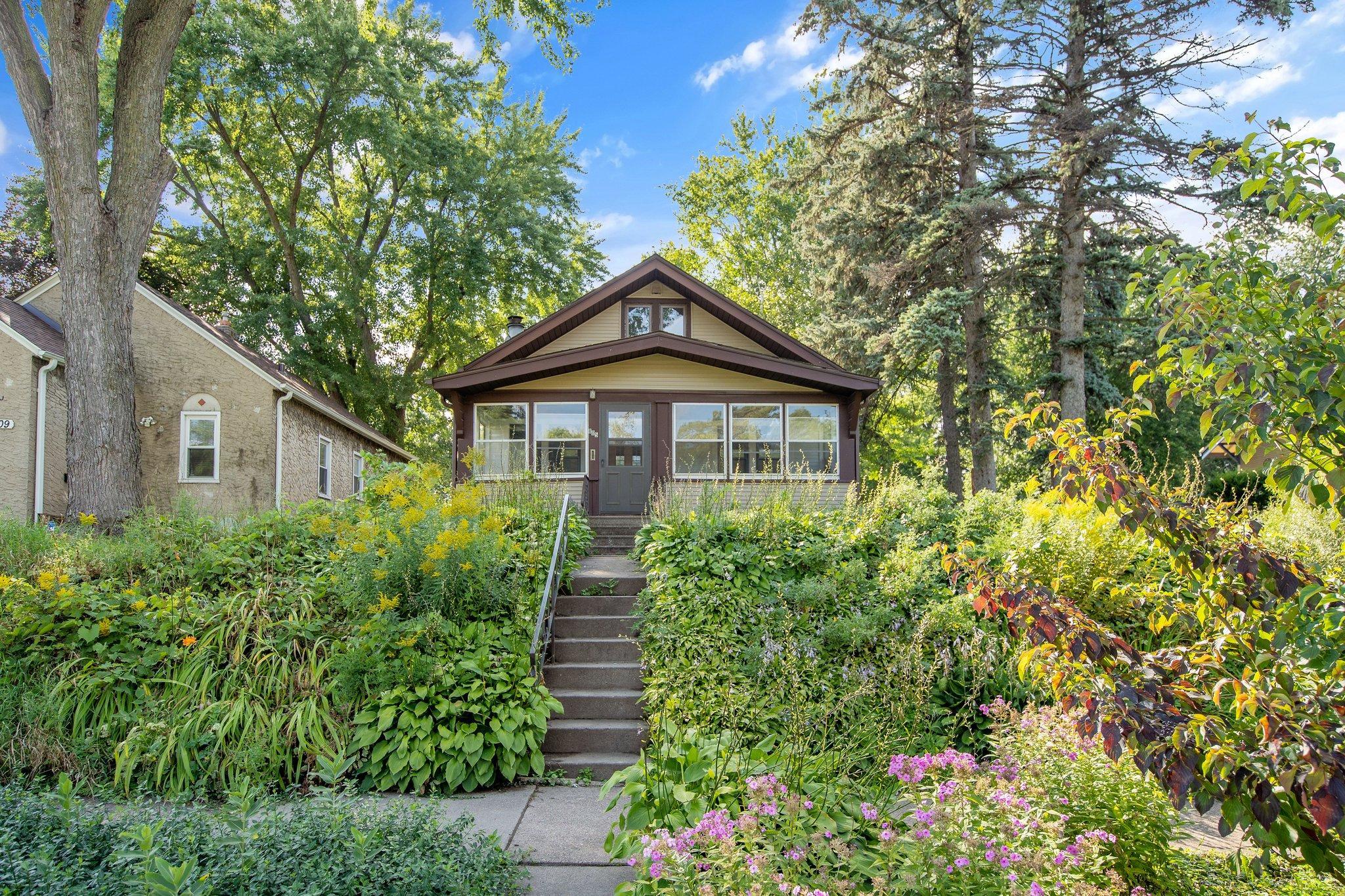 View of Residential at 805 Winslow Avenue, West Saint Paul MN 55107, West Saint Paul - Mike Wilen | Minnesota Team Real Estate