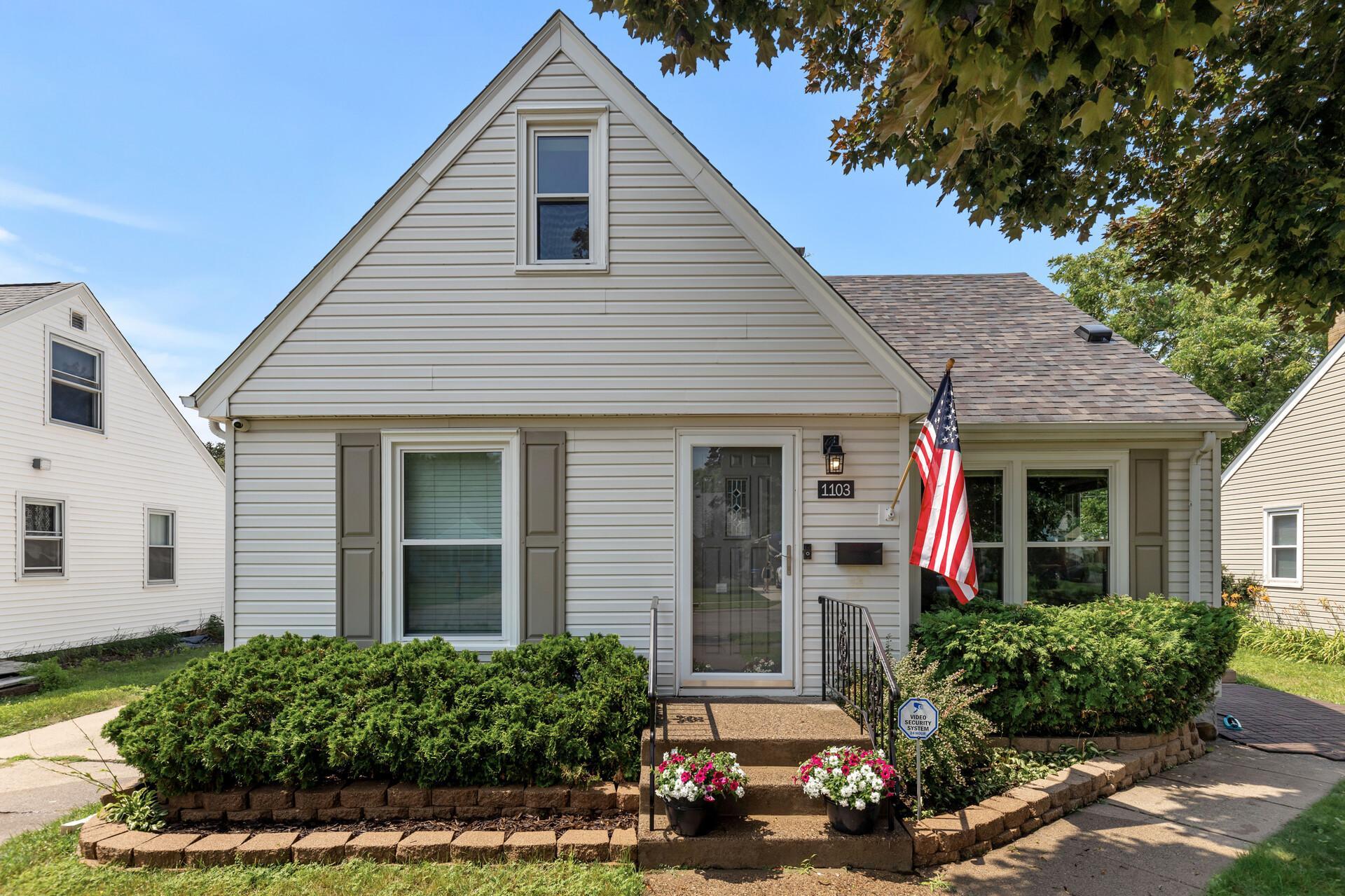 View of Residential at 1103 Flandrau Street, Saint Paul MN 55106, Saint Paul - Mike Wilen | Minnesota Team Real Estate
