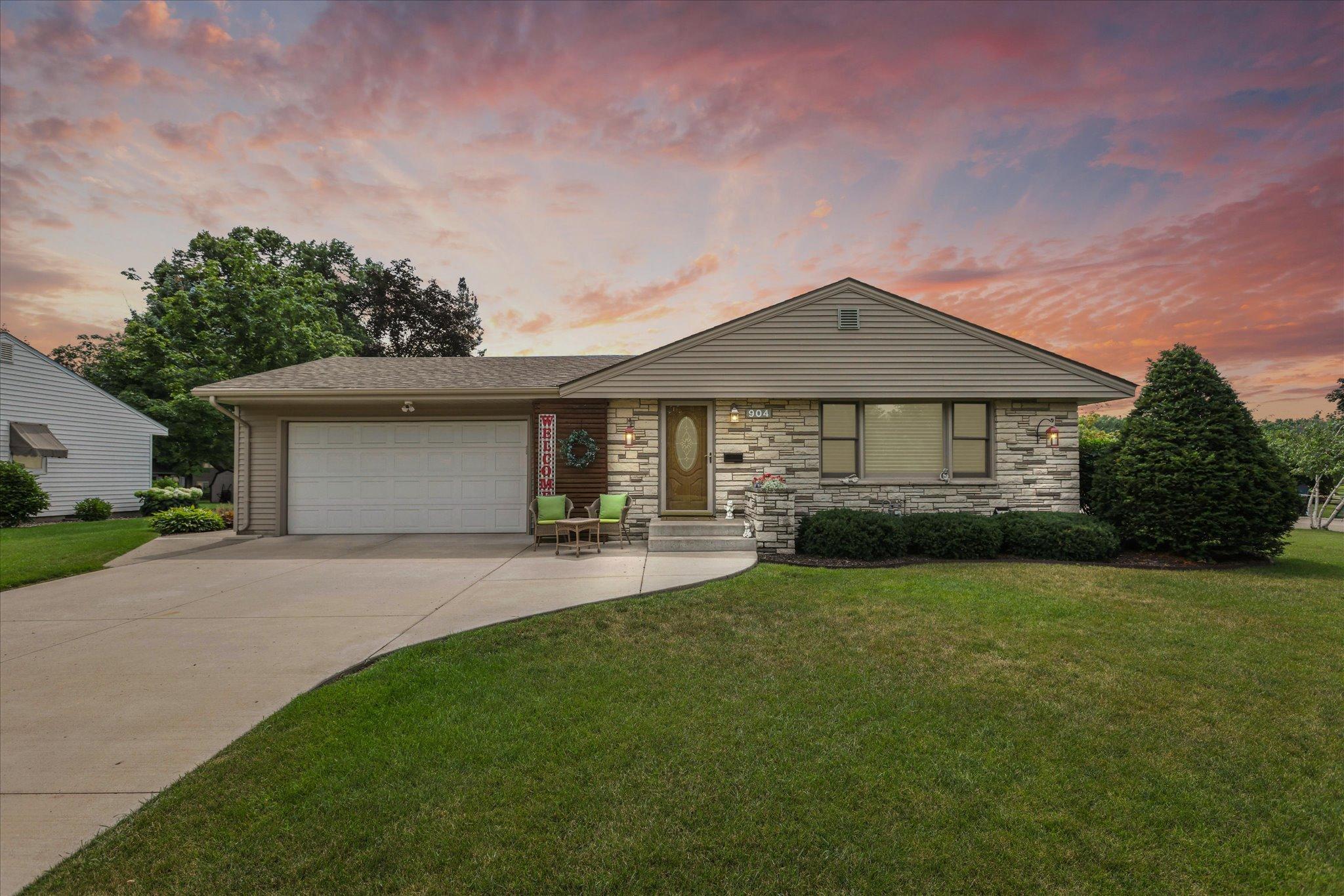 View of Residential at 904 Washington Street, Anoka MN 55303, Anoka - Mike Wilen | Minnesota Team Real Estate