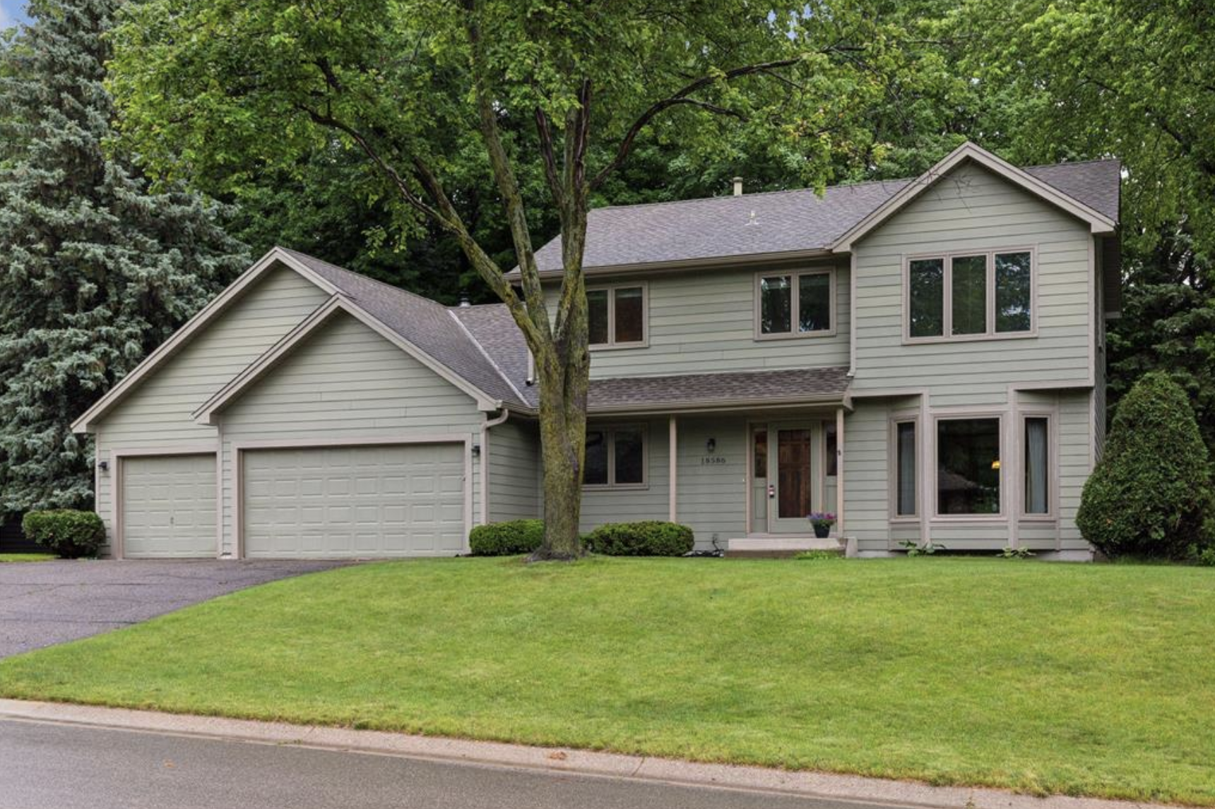View of Residential at 18586 Kristie Lane, Eden Prairie MN 55346, Eden Prairie - Mike Wilen | Minnesota Team Real Estate