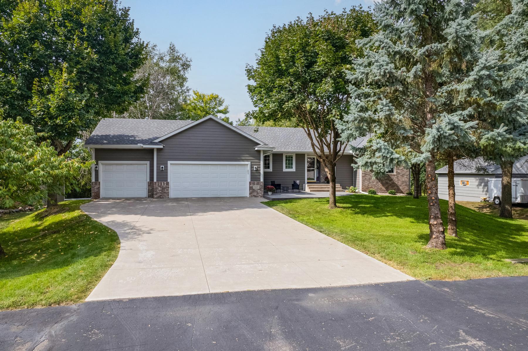 View of Residential at 5695 Turtle Lake Road, Shoreview MN 55126, Shoreview - Mike Wilen | Minnesota Team Real Estate