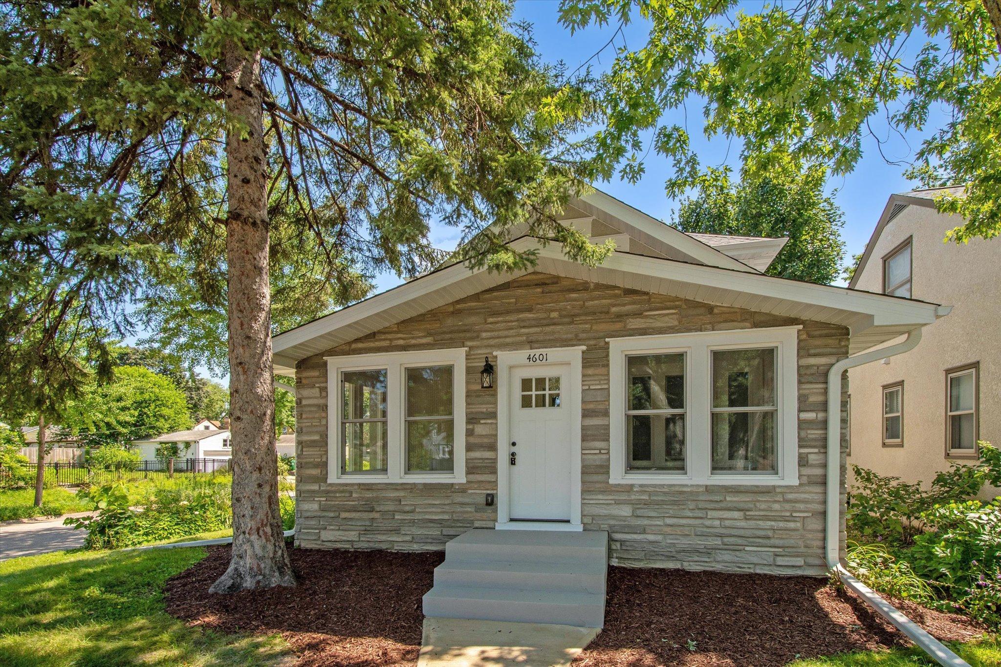 View of Residential at 4601 29th Avenue, Minneapolis MN 55406, Minneapolis - Mike Wilen | Minnesota Team Real Estate
