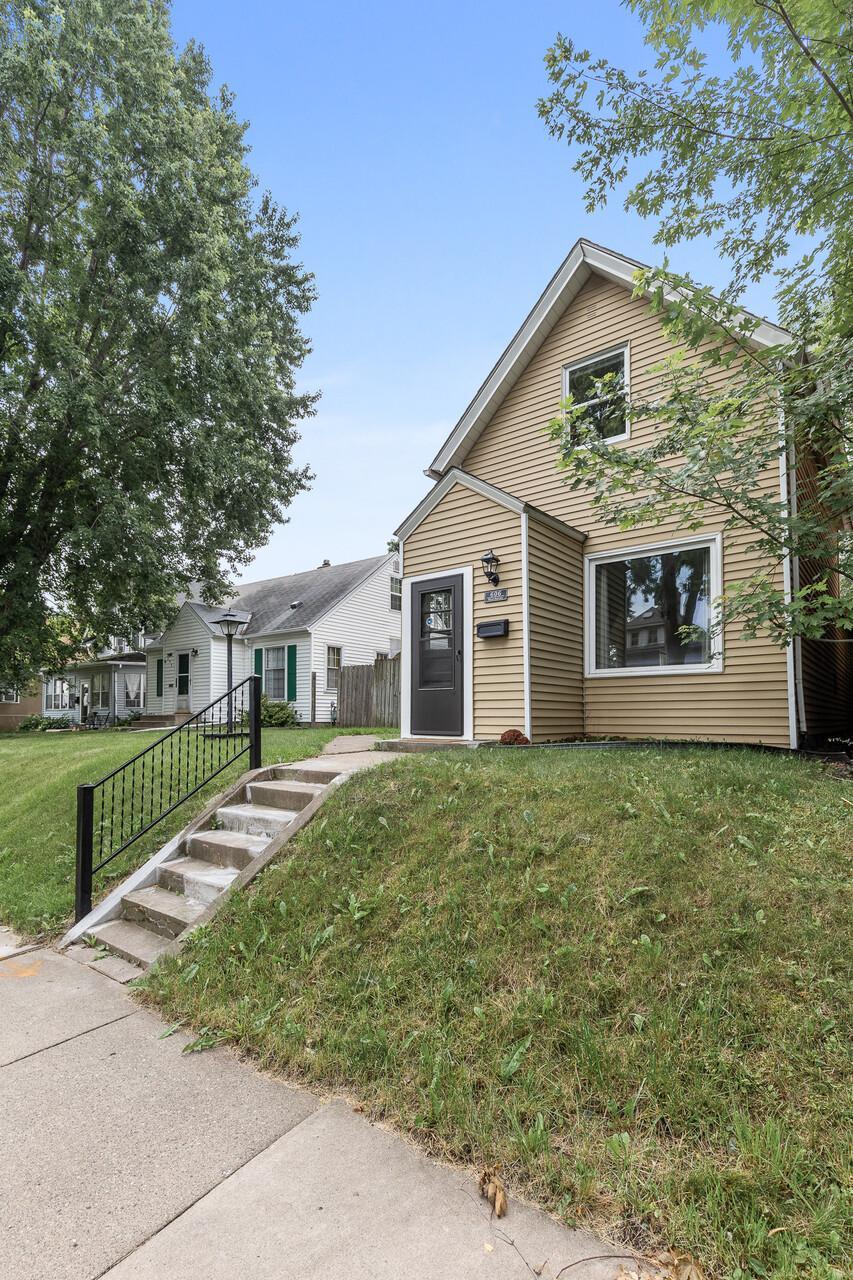 View of Residential at 606 Hawthorne Avenue, Saint Paul MN 55130, Saint Paul - Mike Wilen | Minnesota Team Real Estate