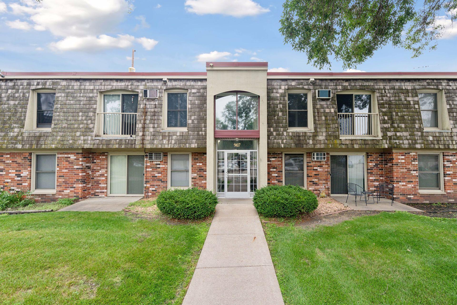 View of Residential at 907 11th Avenue #6, Hopkins MN 55343, Hopkins - Mike Wilen | Minnesota Team Real Estate