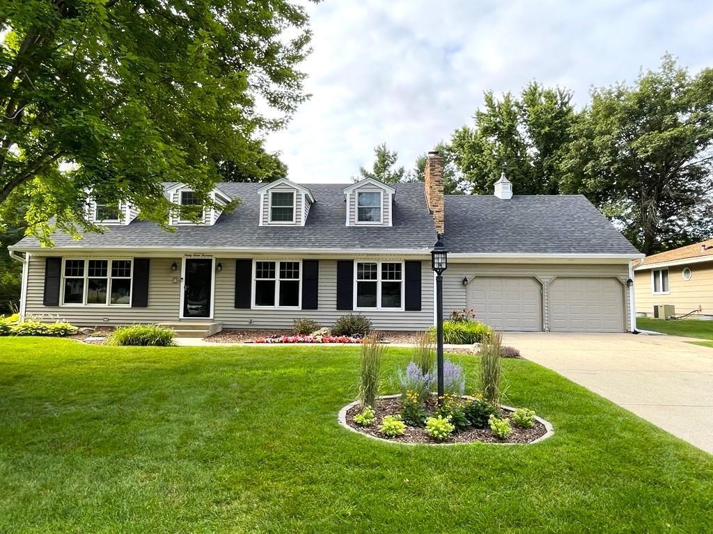 View of Residential at 9717 Palmer Road, Bloomington MN 55437, Bloomington - Mike Wilen | Minnesota Team Real Estate