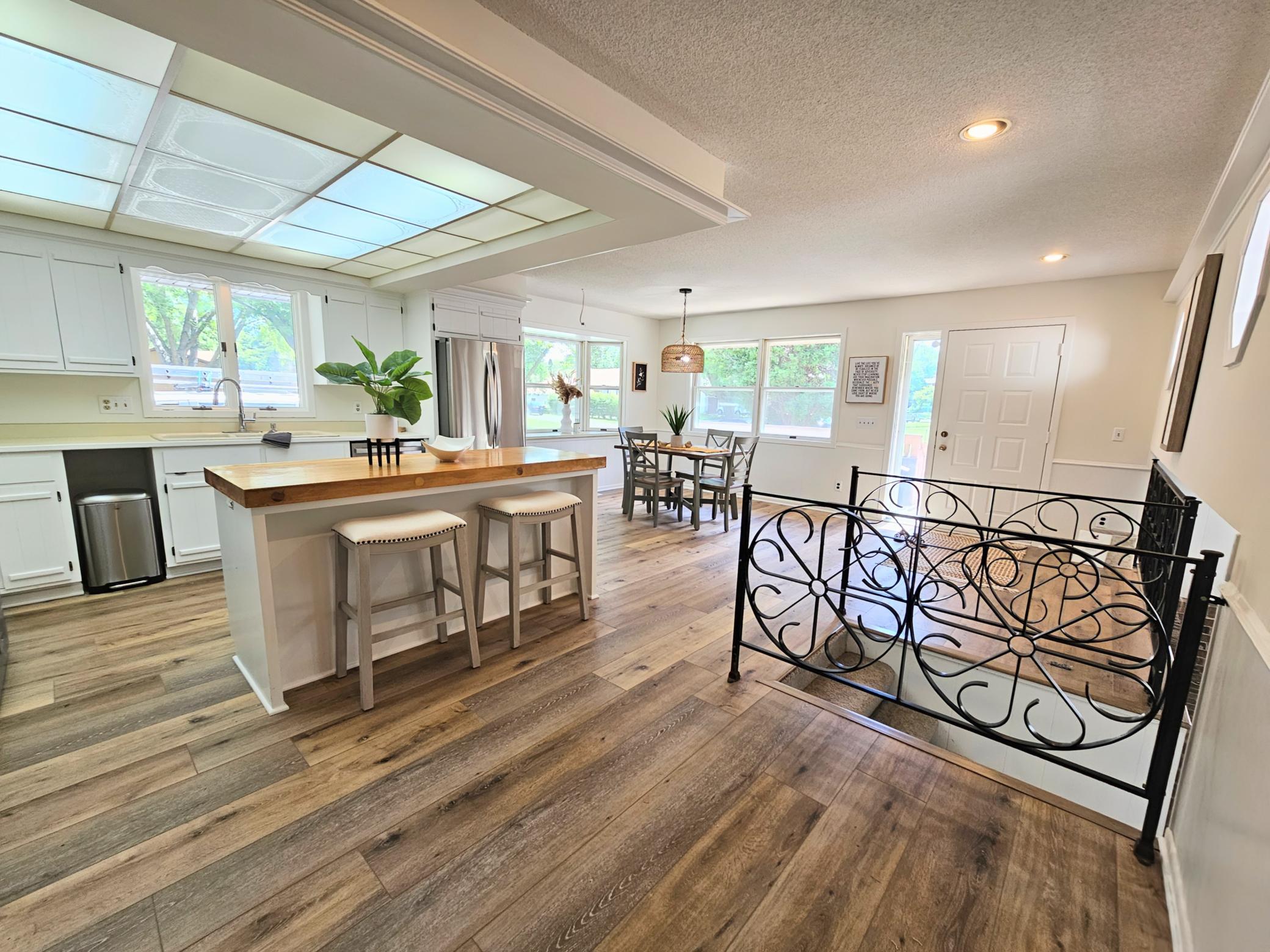 View of Residential at 6501 76th Avenue, Brooklyn Park MN 55428, Brooklyn Park - Mike Wilen | Minnesota Team Real Estate