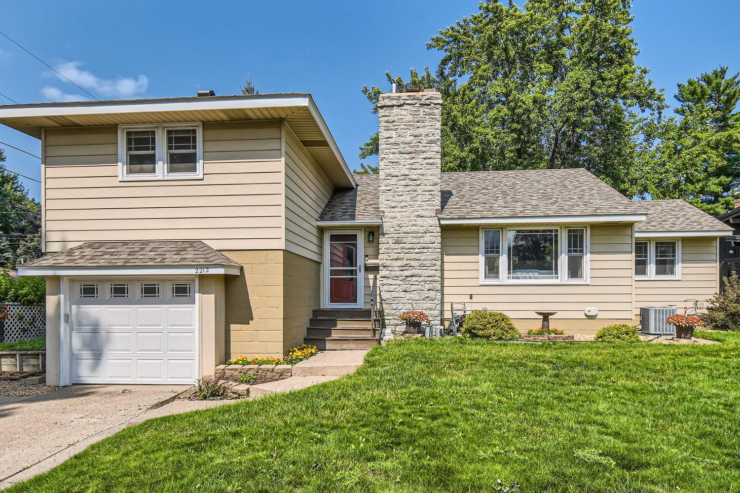 View of Residential at 2212 Caroline Lane, South Saint Paul MN 55075, South Saint Paul - Mike Wilen | Minnesota Team Real Estate