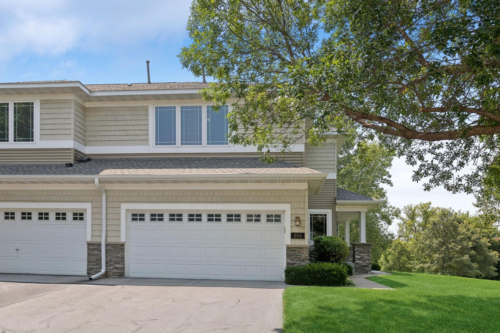 View of Residential at 654 Sutherland Drive, Woodbury MN 55129, Woodbury - Mike Wilen | Minnesota Team Real Estate