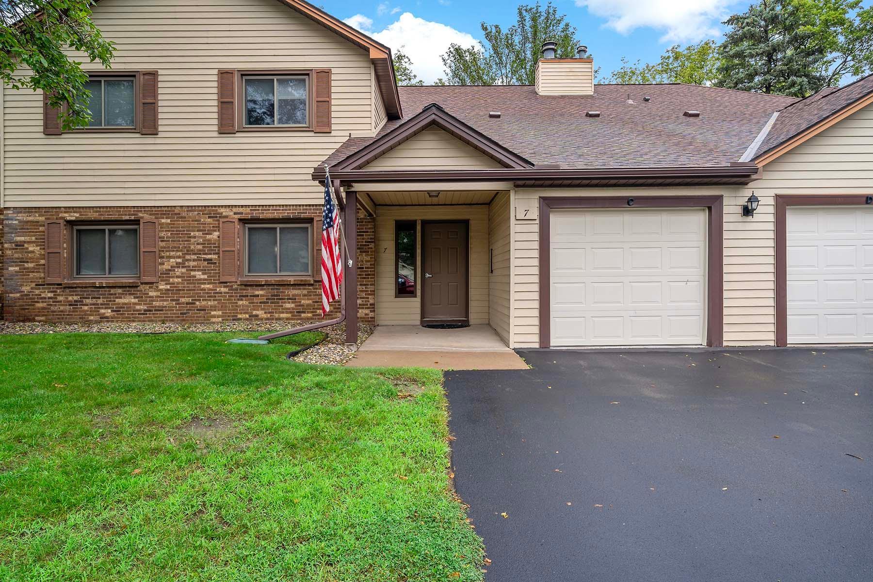 View of Residential at 7 Fox Ridge Court #B, West Saint Paul MN 55118, West Saint Paul - Mike Wilen | Minnesota Team Real Estate