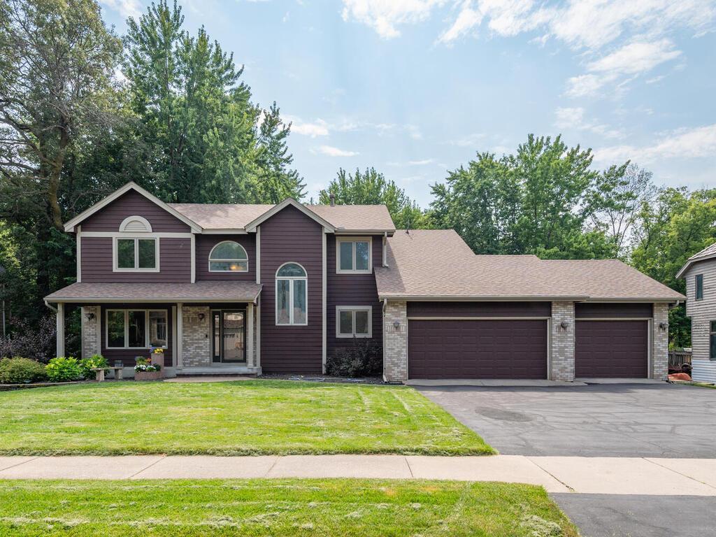 View of Residential at 17705 Kingsway Path, Lakeville MN 55044, Lakeville - Mike Wilen | Minnesota Team Real Estate