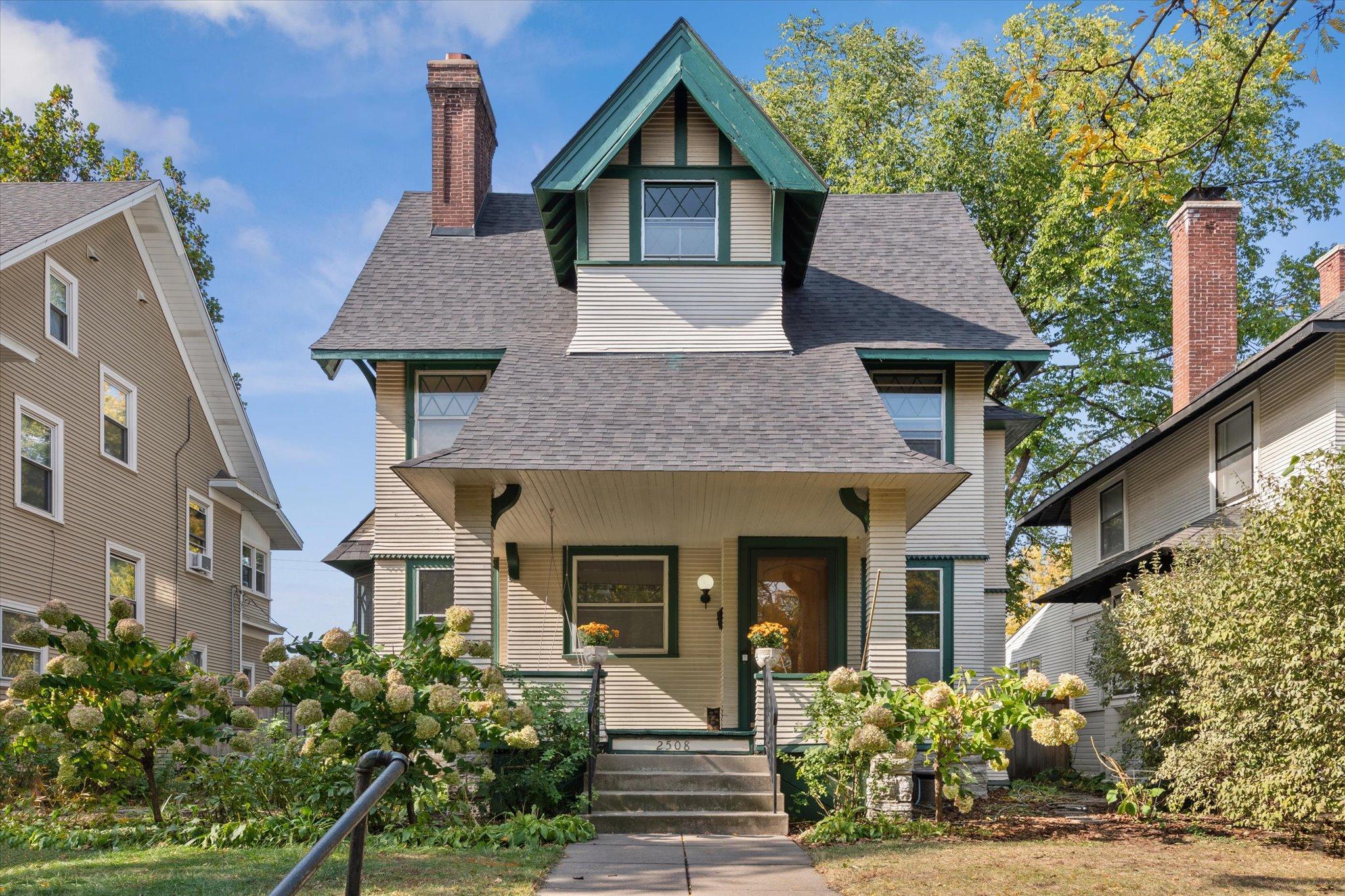 View of Residential at 2508 Humboldt Avenue, Minneapolis MN 55405, Minneapolis - Mike Wilen | Minnesota Team Real Estate