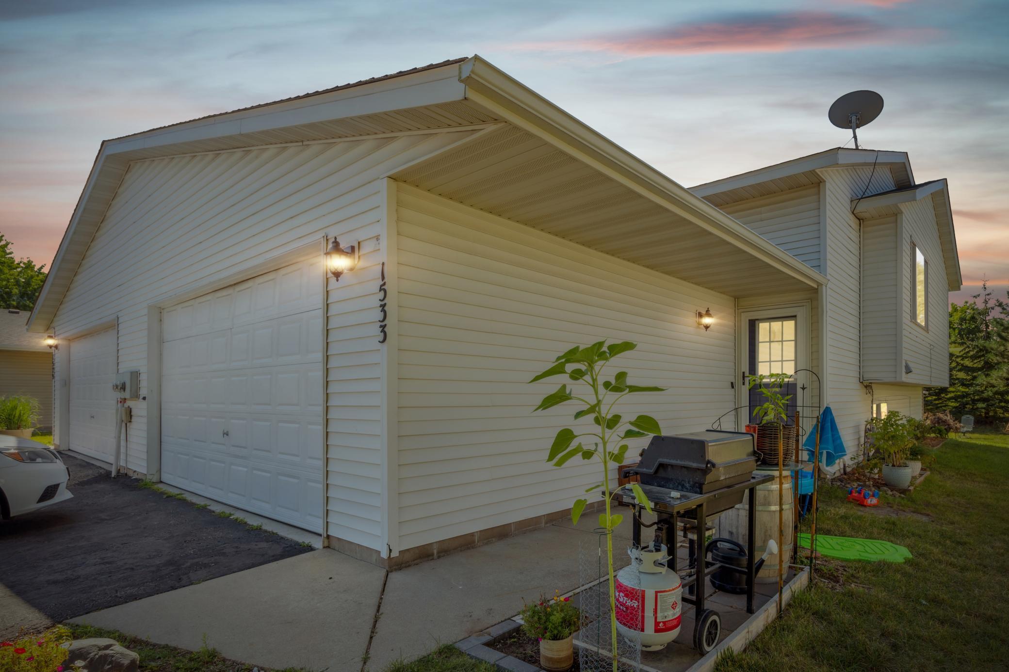 View of Residential at 1533 Mcintosh Circle, Shakopee MN 55379, Shakopee - Mike Wilen | Minnesota Team Real Estate