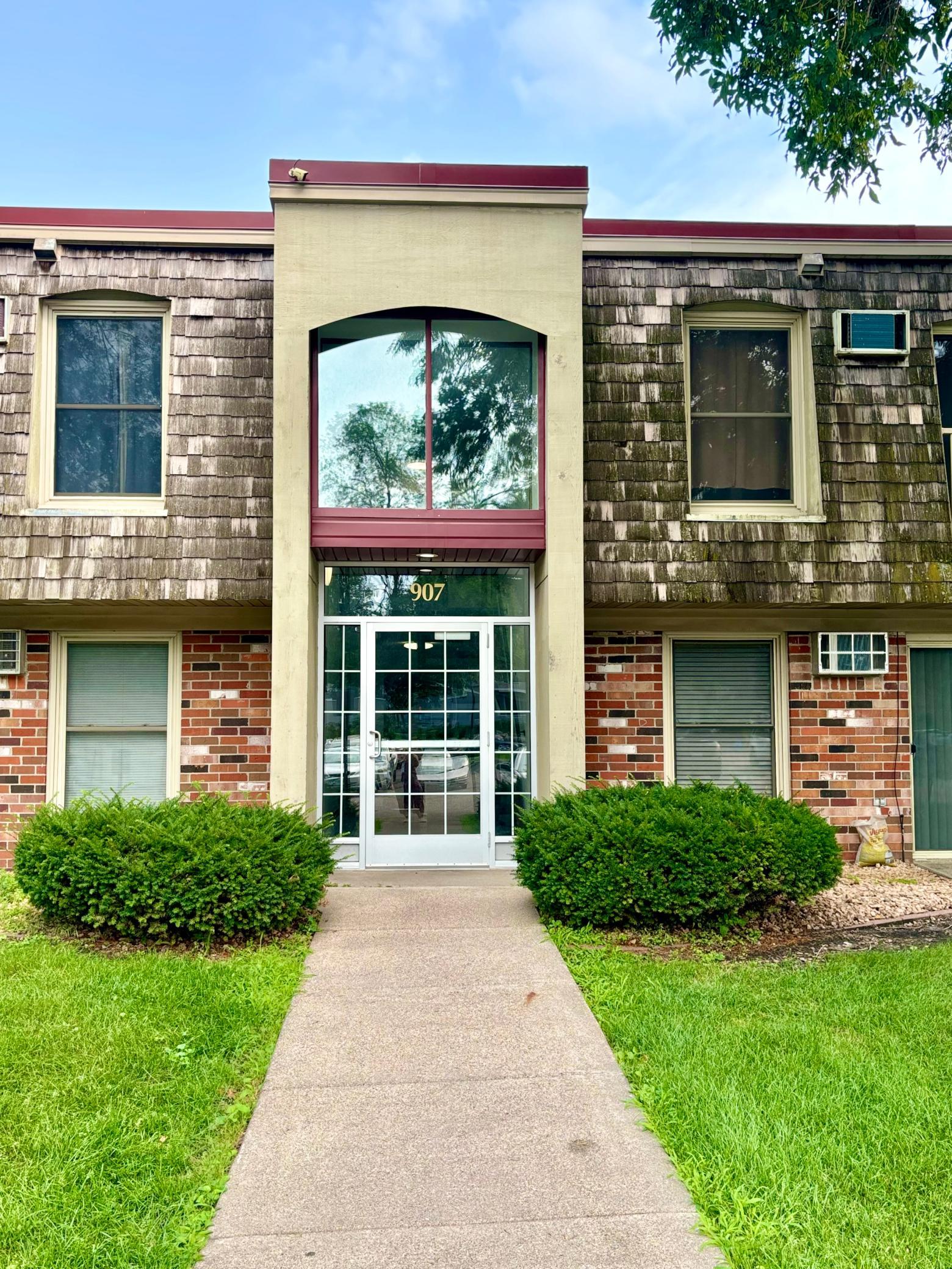 View of Residential at 907 11th Avenue #5, Hopkins MN 55343, Hopkins - Mike Wilen | Minnesota Team Real Estate