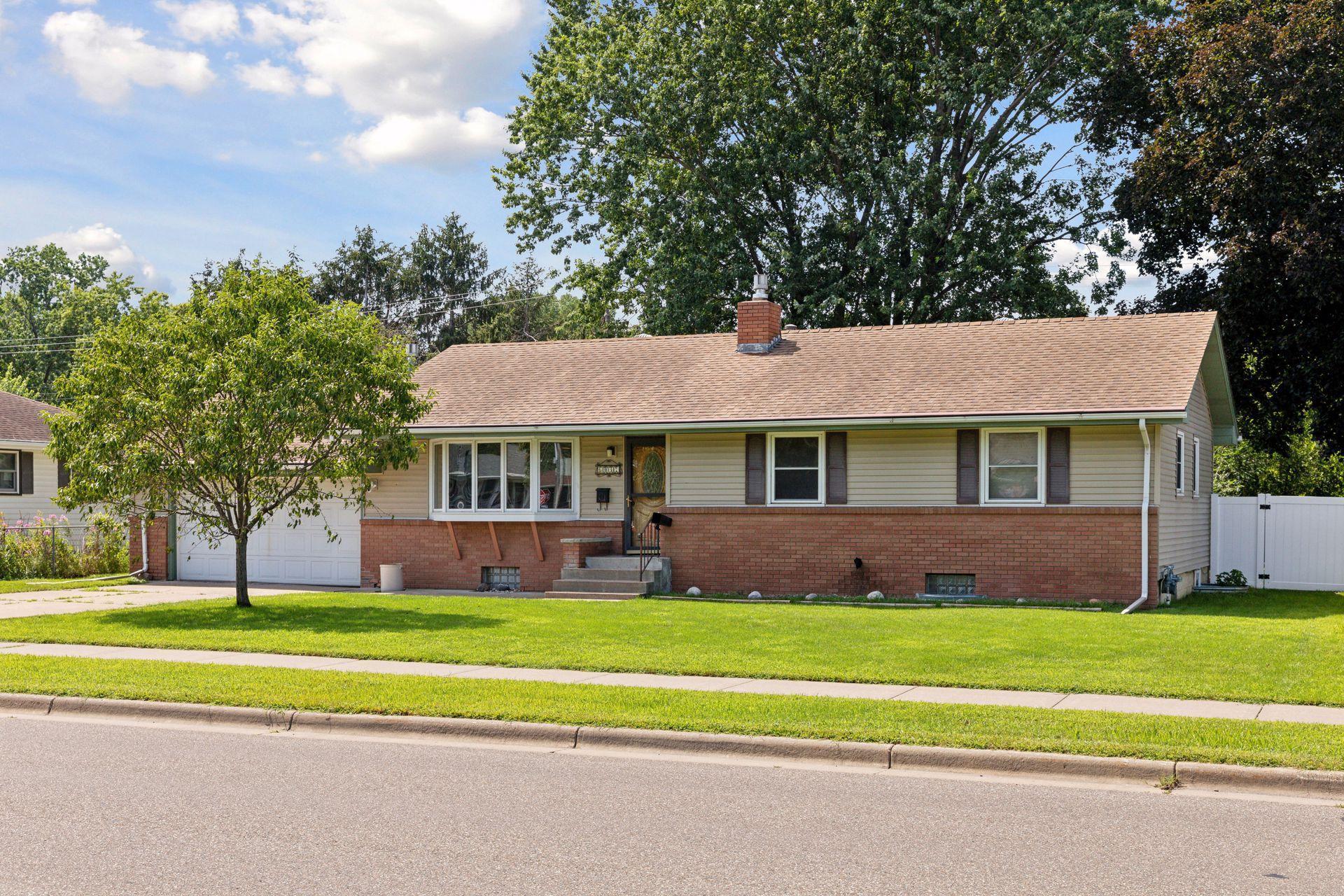 View of Residential at 6037 June Avenue, Brooklyn Center MN 55429, Brooklyn Center - Mike Wilen | Minnesota Team Real Estate
