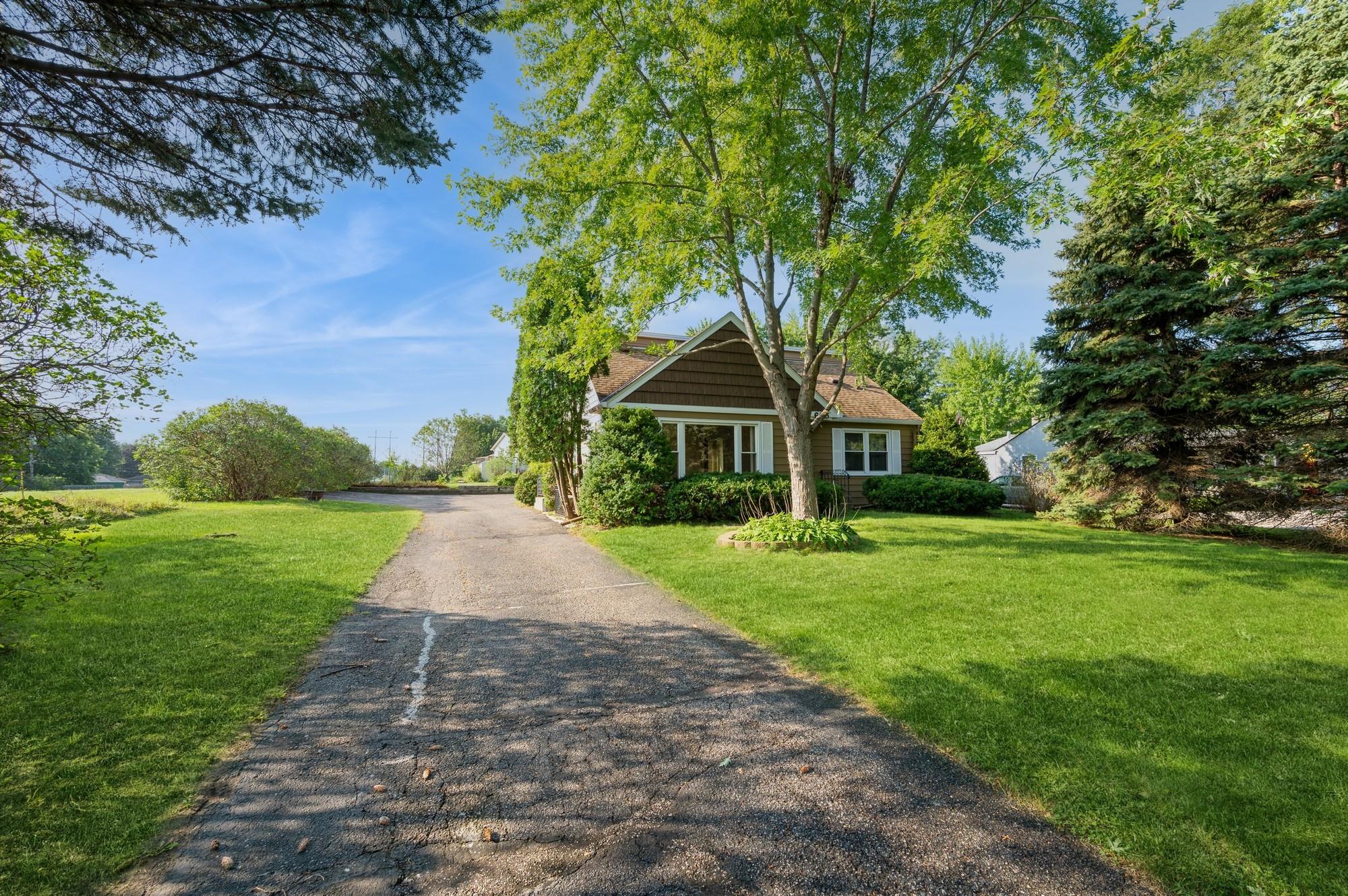 View of Residential at 665 98th St E, Bloomington MN 55420, Bloomington - Mike Wilen | Minnesota Team Real Estate