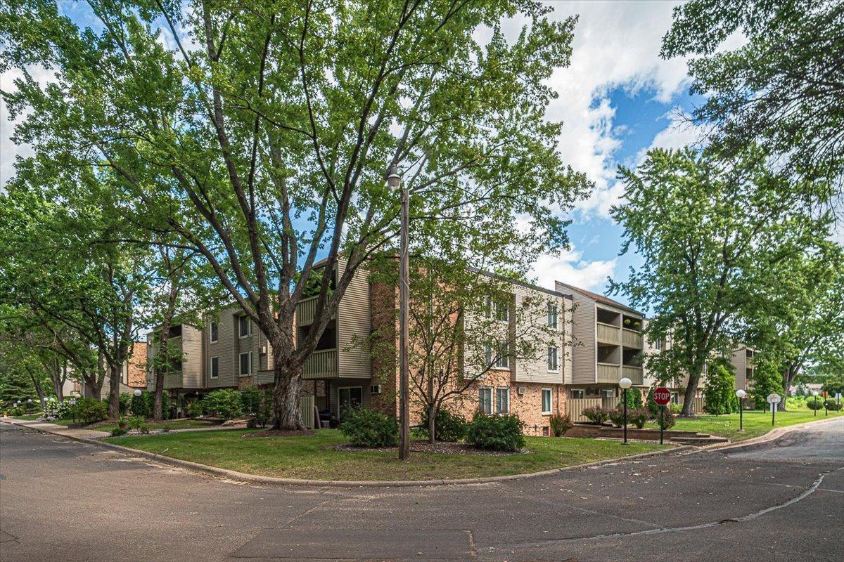 View of Residential at 4045 Hodgson Road #220, Shoreview MN 55126, Shoreview - Mike Wilen | Minnesota Team Real Estate