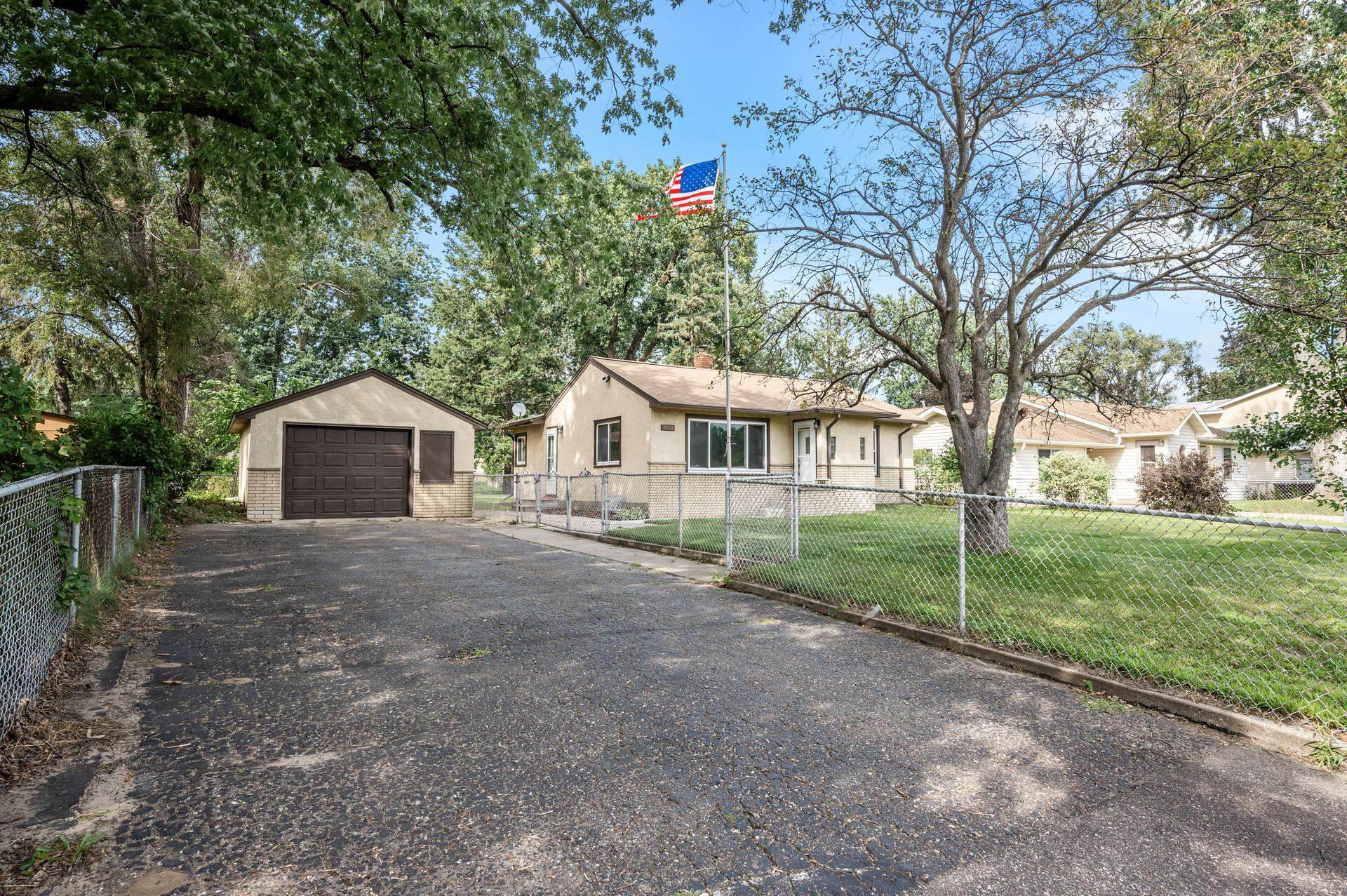 View of Residential at 2153 Pinewood Drive, Mounds View MN 55112, Mounds View - Mike Wilen | Minnesota Team Real Estate