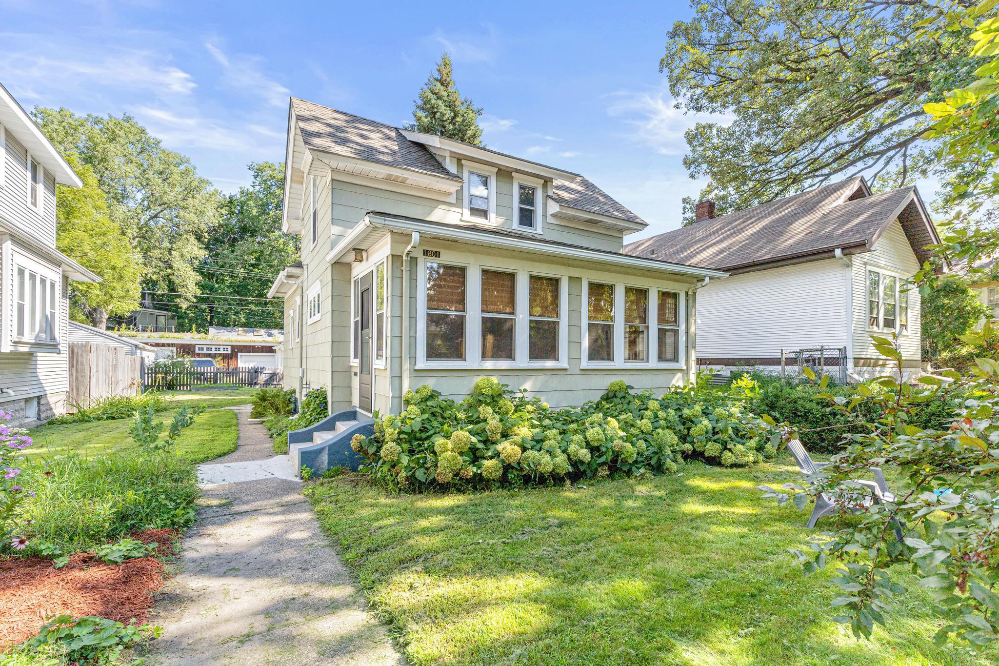 View of Residential at 1801 Lafond Avenue, Saint Paul MN 55104, Saint Paul - Mike Wilen | Minnesota Team Real Estate