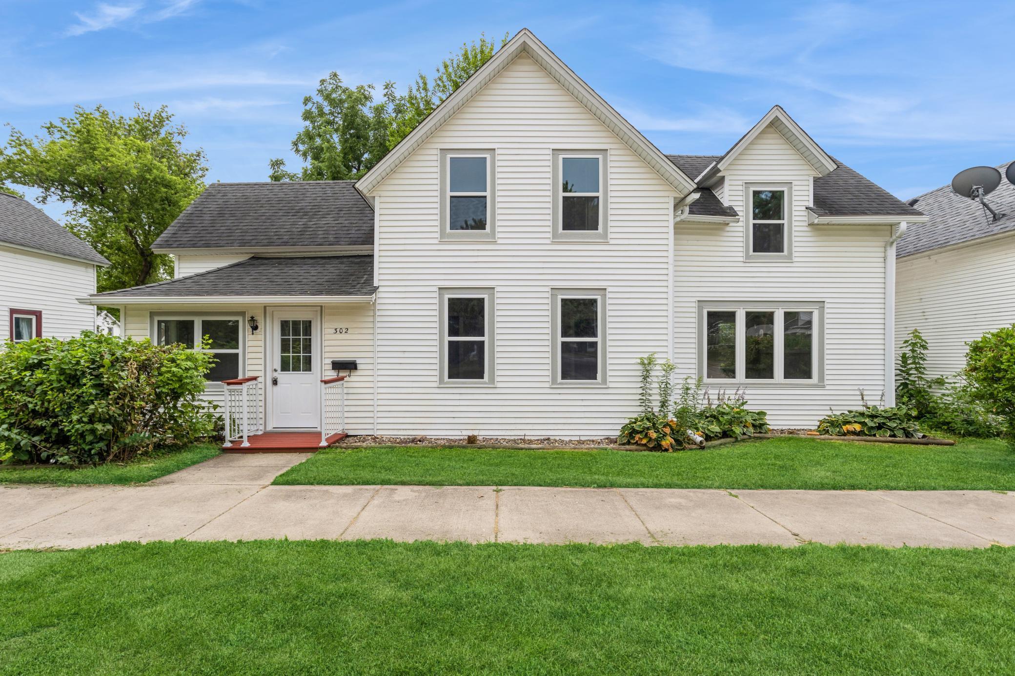View of Residential at 302 Oak Avenue, Montgomery MN 56069, Montgomery - Mike Wilen | Minnesota Team Real Estate