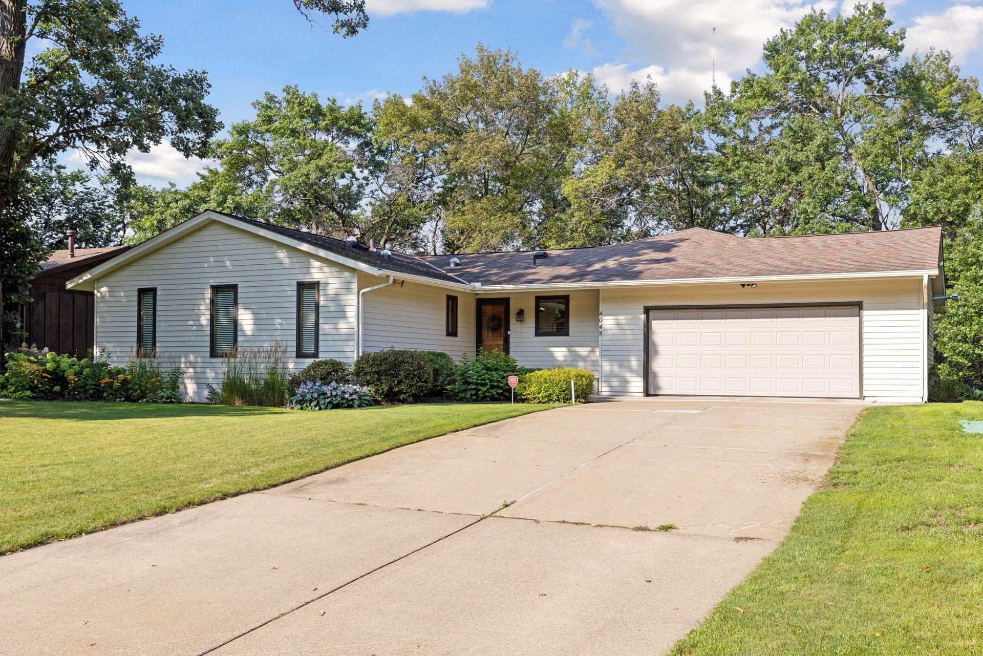 View of Residential at 4045 Virginia Avenue, Shoreview MN 55126, Shoreview - Mike Wilen | Minnesota Team Real Estate