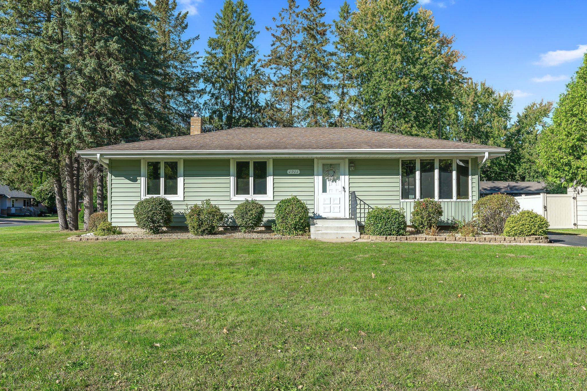 View of Residential at 1911 Lombardy Lane, White Bear Lake MN 55110, White Bear Lake - Mike Wilen | Minnesota Team Real Estate
