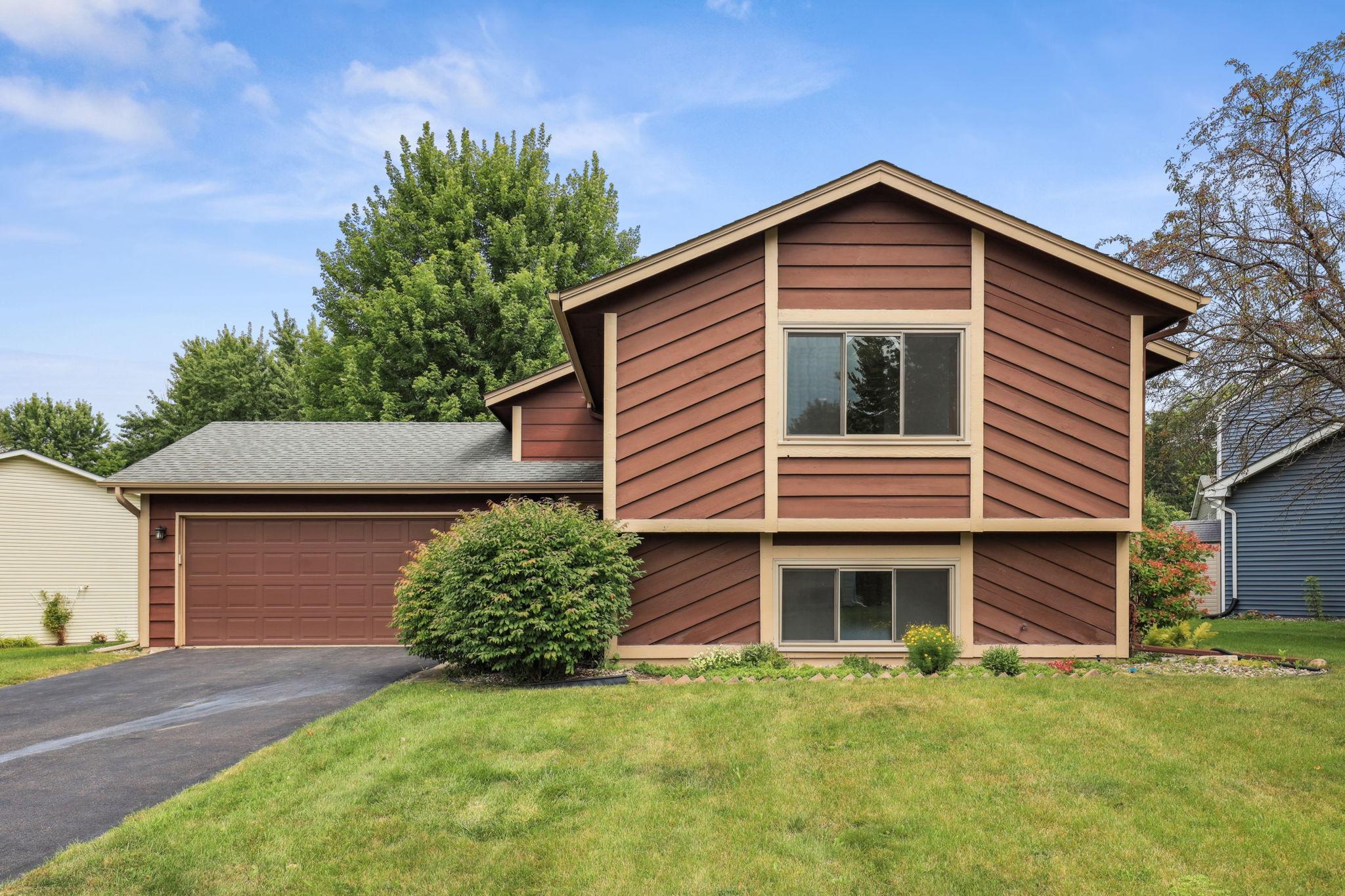 View of Residential at 664 Dresden Drive, Chaska MN 55318, Chaska - Mike Wilen | Minnesota Team Real Estate