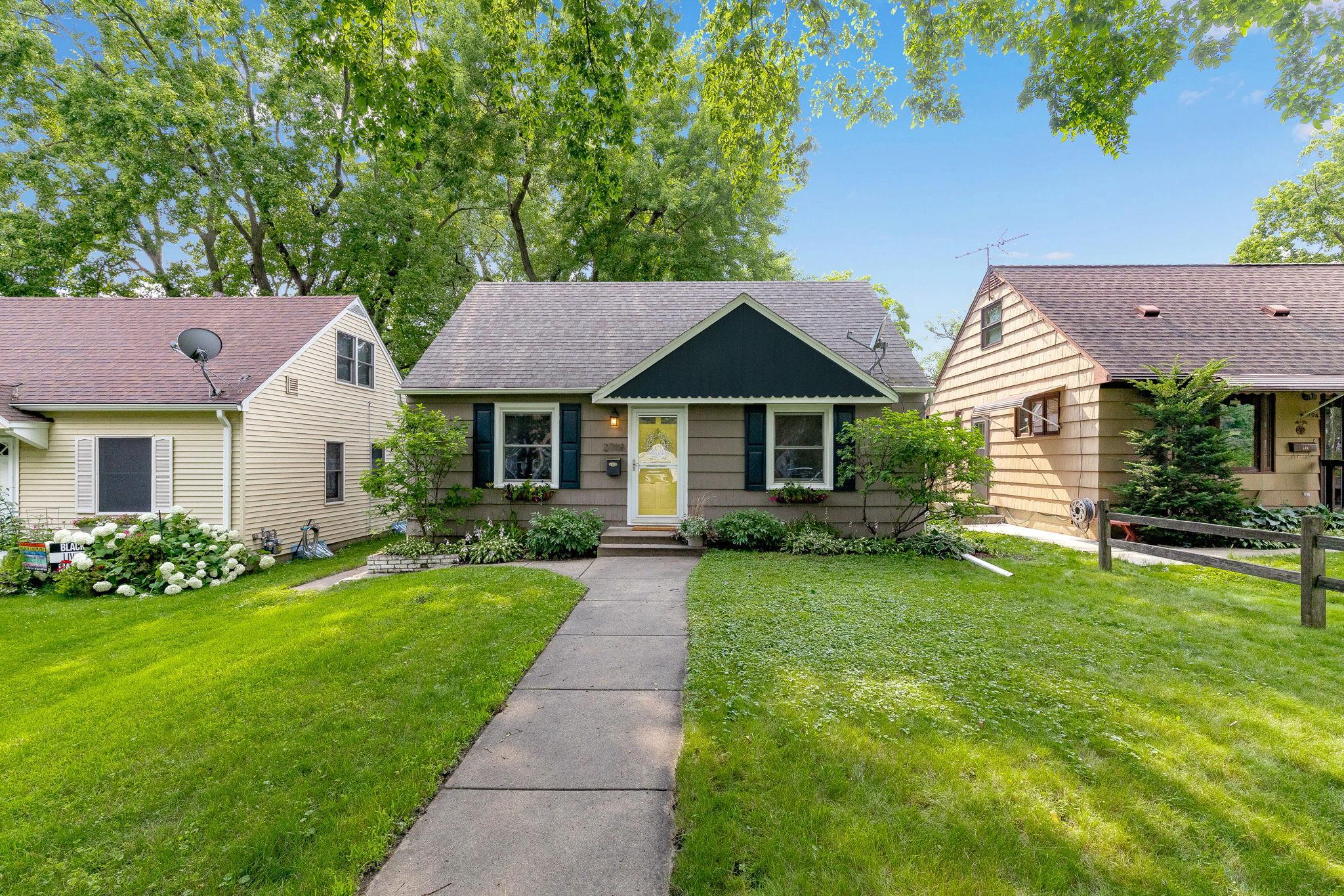 View of Residential at 2708 Edgewood Avenue, Minneapolis MN 55426, Minneapolis - Mike Wilen | Minnesota Team Real Estate