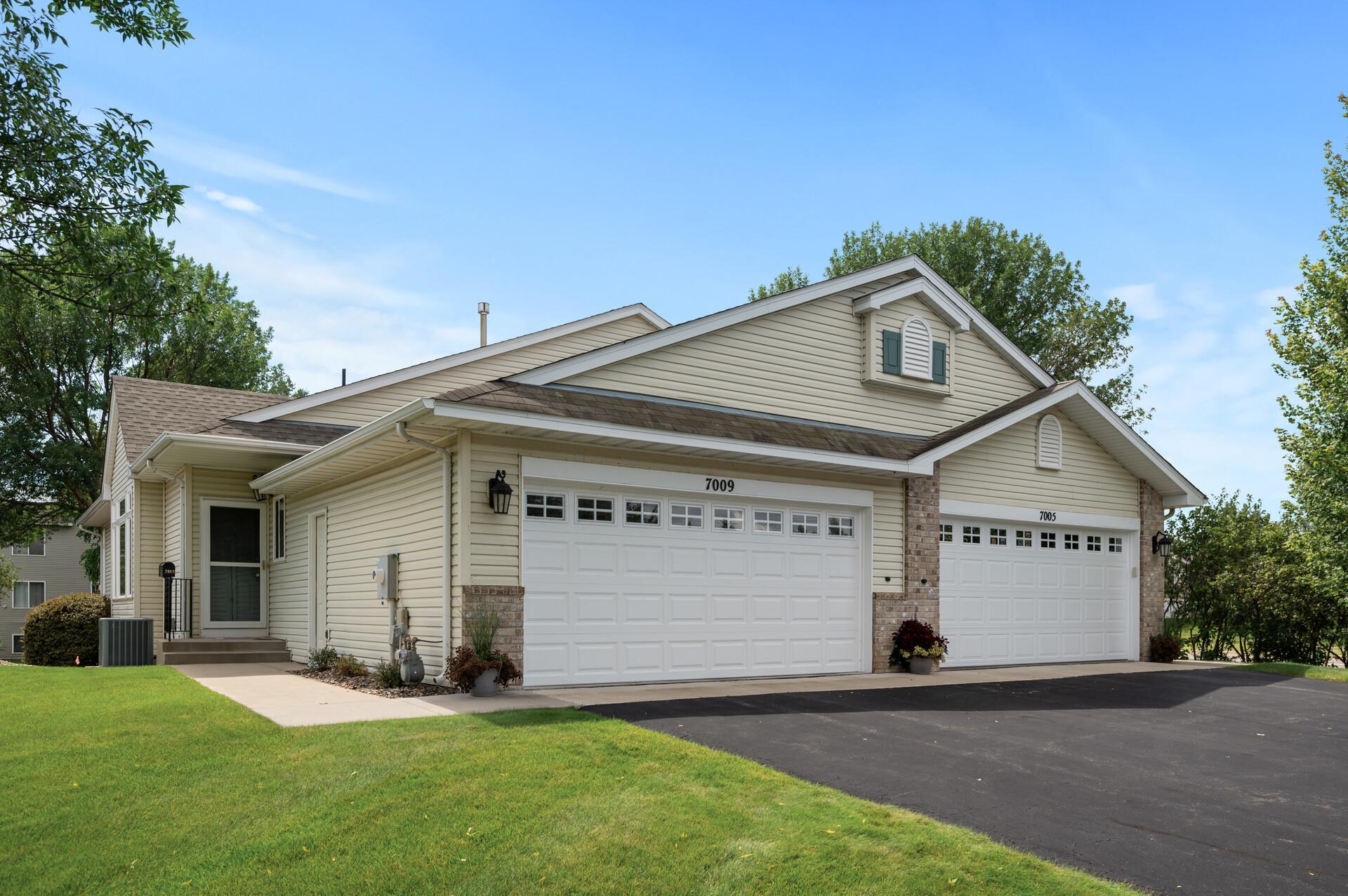 View of Residential at 7009 98th Street, Cottage Grove MN 55016, Cottage Grove - Mike Wilen | Minnesota Team Real Estate