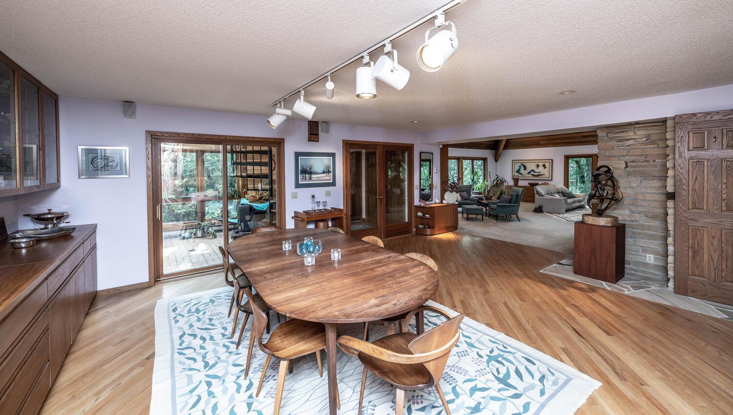 View of Residential at 750 Mohican Lane, Mendota Heights MN 55120, Mendota Heights (7 of 19) - Mike Wilen | Minnesota Team Real Estate