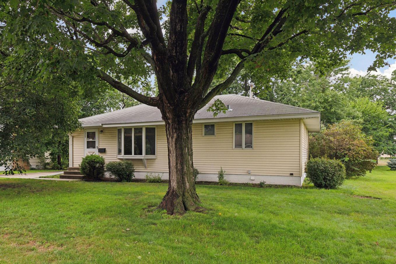 View of Residential at 5825 Knox Avenue, Brooklyn Center MN 55430, Brooklyn Center - Mike Wilen | Minnesota Team Real Estate
