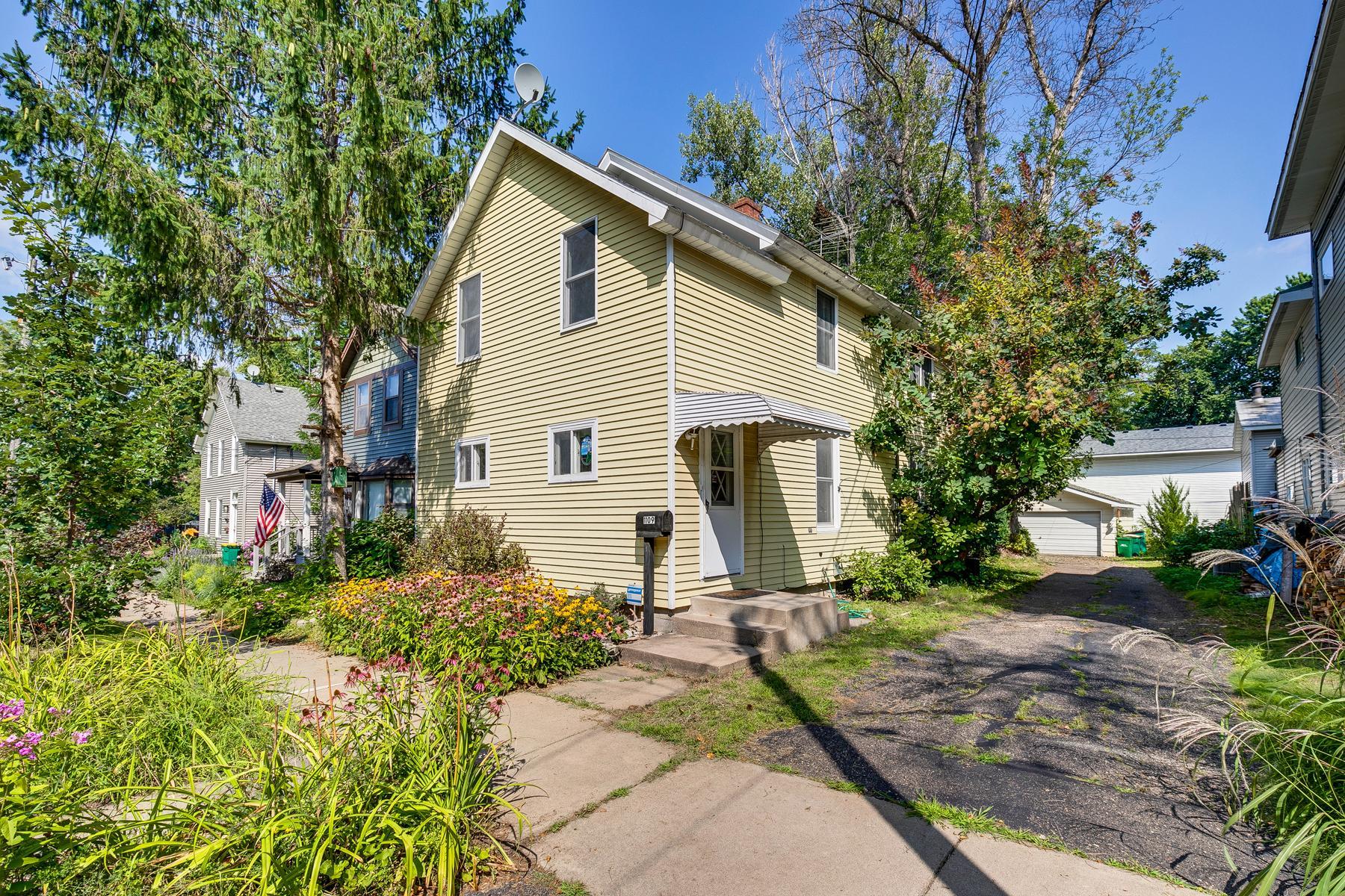 View of Residential at 1109 1st Street, Stillwater MN 55082, Stillwater - Mike Wilen | Minnesota Team Real Estate
