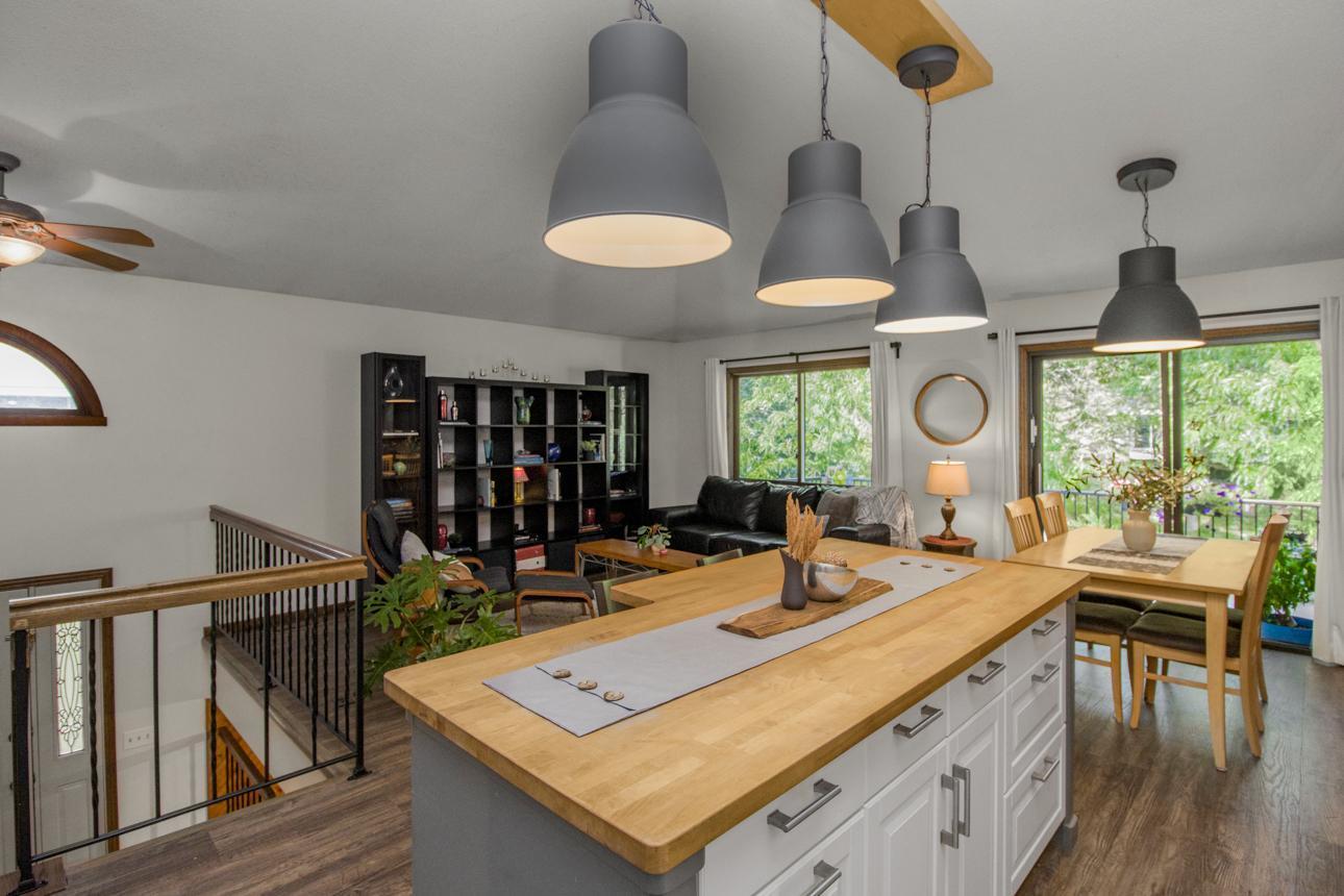 View of Residential at 711 Evergreen Court, Burnsville MN 55337, Burnsville - Mike Wilen | Minnesota Team Real Estate