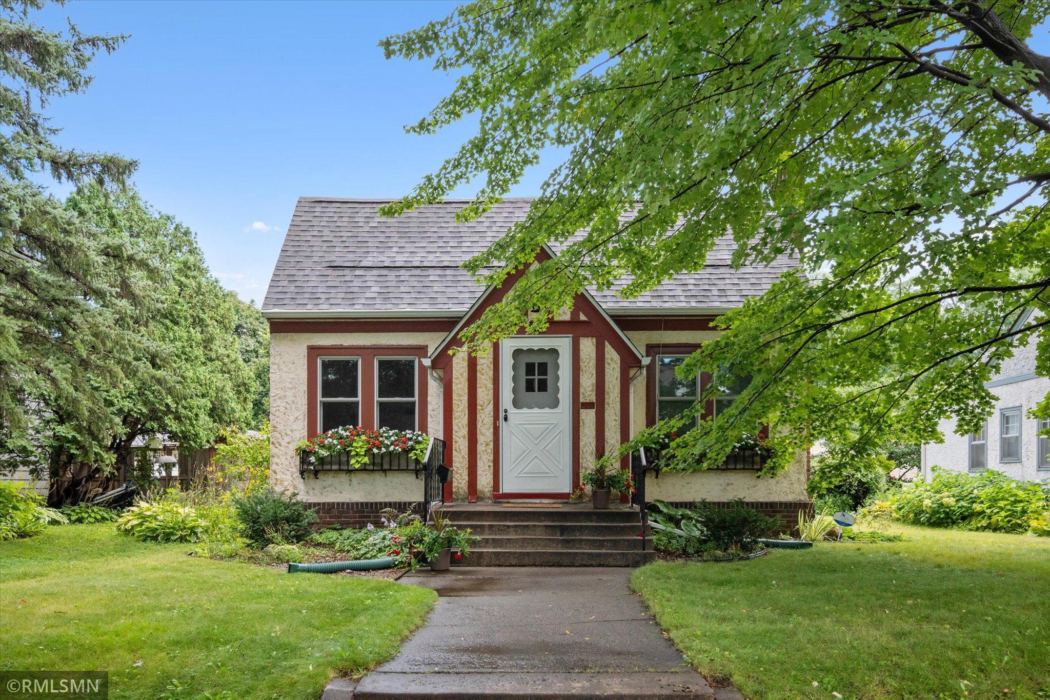 View of Residential at 2807 Arthur Street, Minneapolis MN 55418, Minneapolis - Mike Wilen | Minnesota Team Real Estate