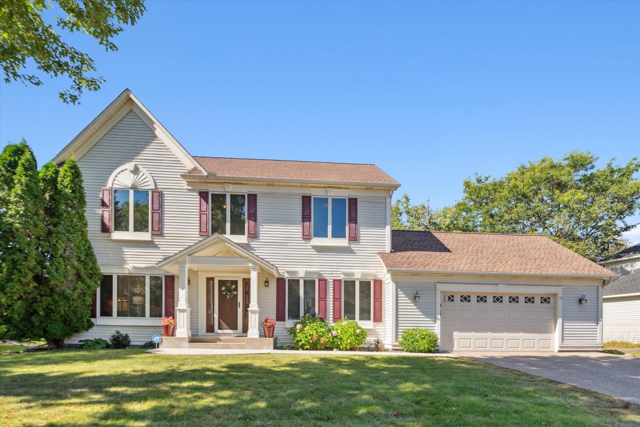 View of Residential at 998 Spring Hill Drive, Woodbury MN 55125, Woodbury - Mike Wilen | Minnesota Team Real Estate