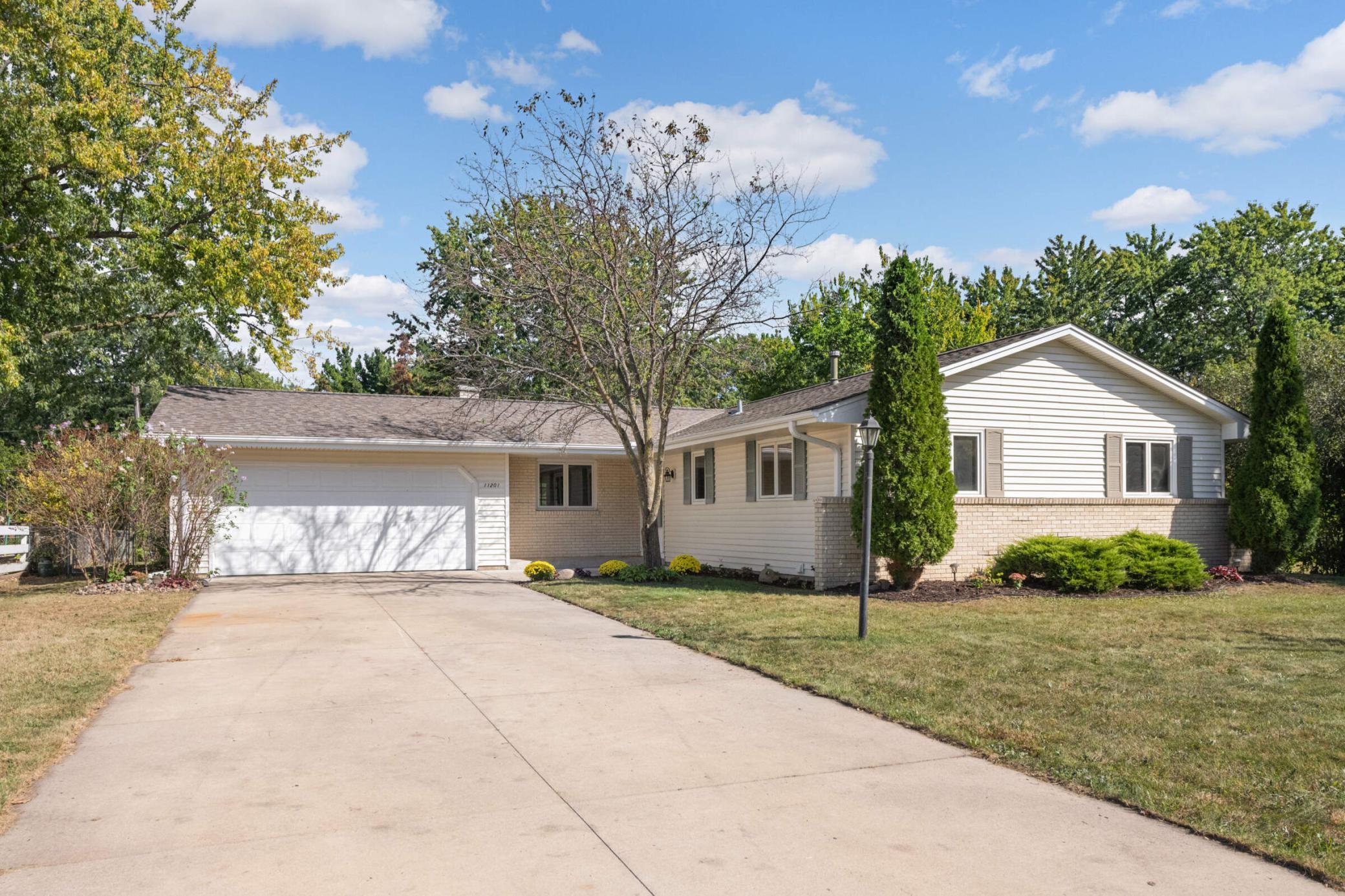 View of Residential at 11201 Zebulon Pike Avenue, Burnsville MN 55337, Burnsville - Mike Wilen | Minnesota Team Real Estate