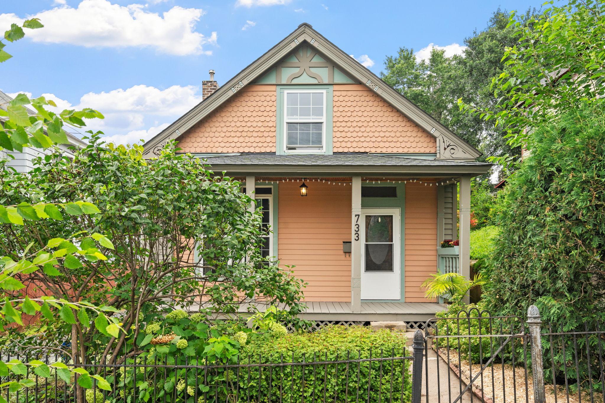View of Residential at 733 5th Street, Saint Paul MN 55106, Saint Paul - Mike Wilen | Minnesota Team Real Estate