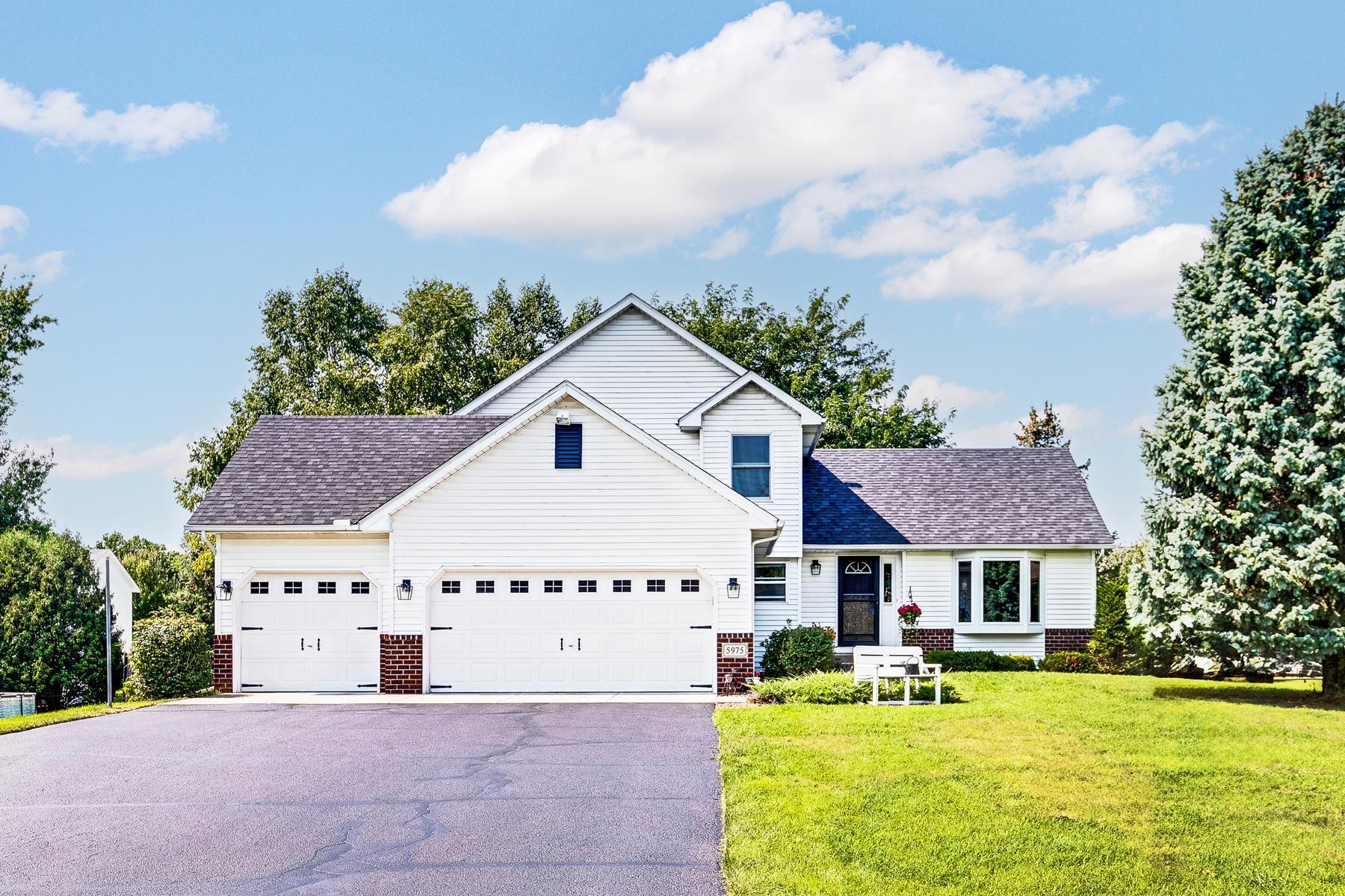 View of Residential at 5975 Norway Pine Court, White Bear Lake MN 55110, White Bear Lake - Mike Wilen | Minnesota Team Real Estate