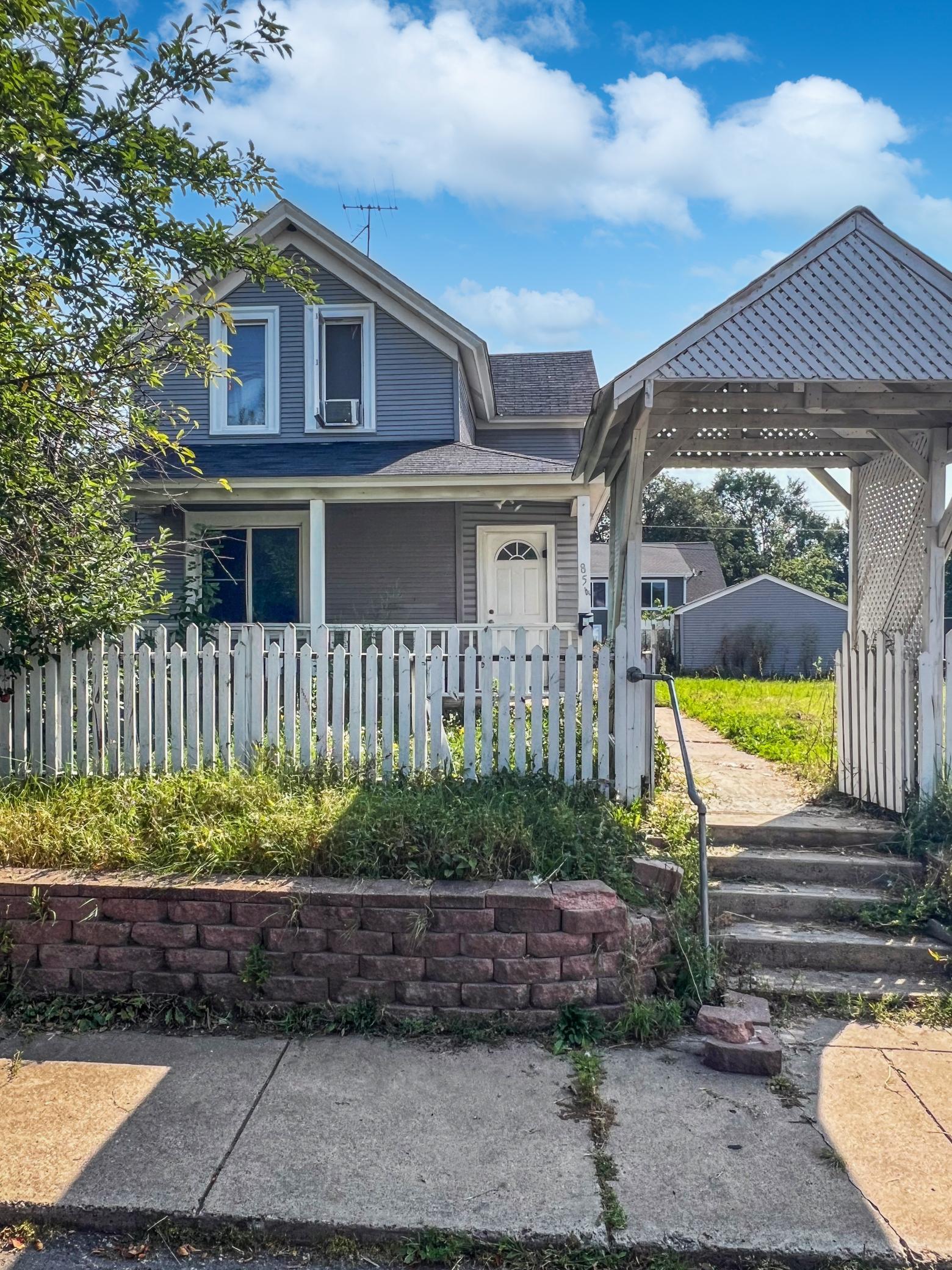 View of Residential Income at 854 Simcoe Street, Saint Paul MN 55117, Saint Paul - Mike Wilen | Minnesota Team Real Estate