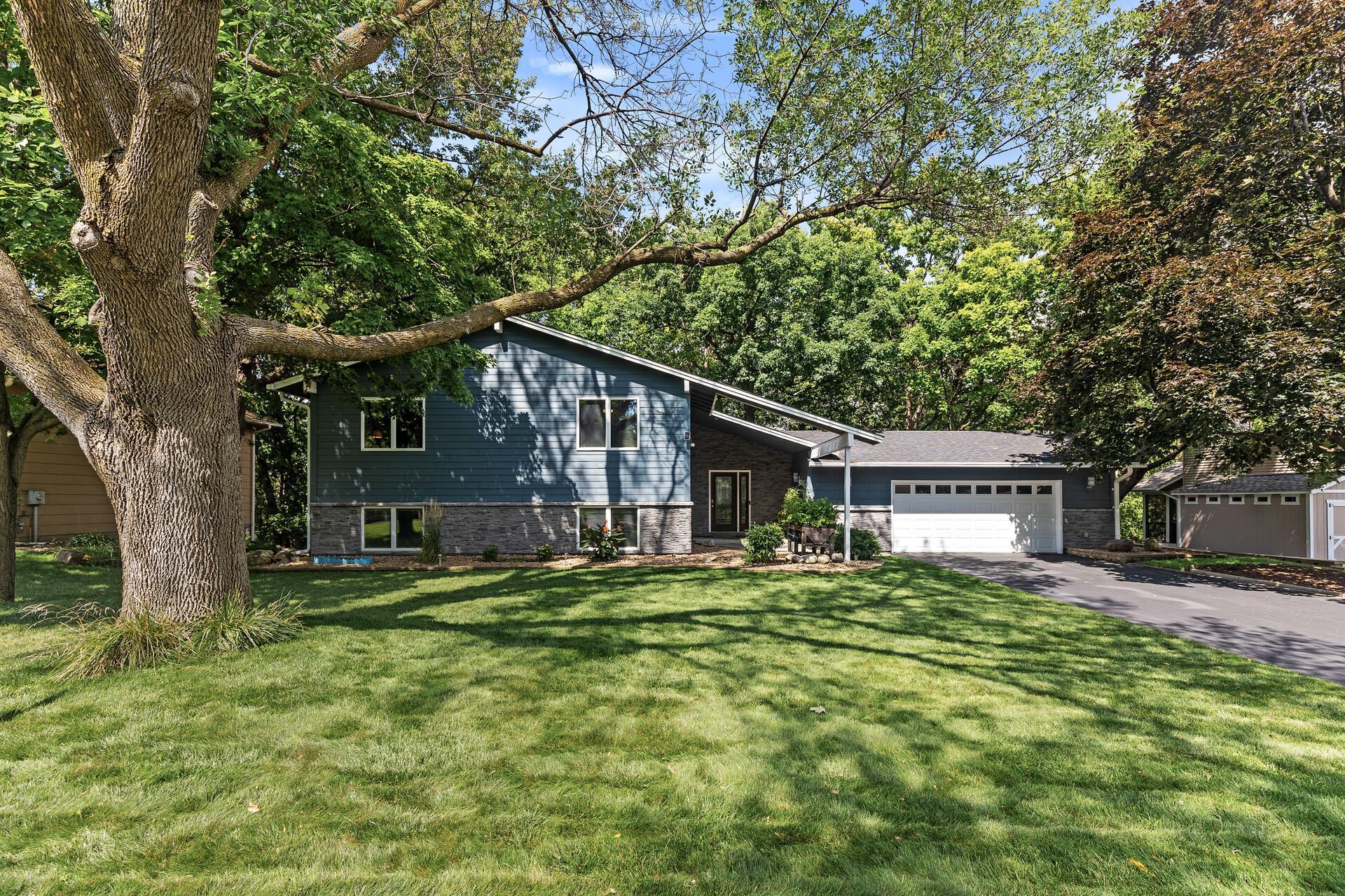 View of Residential at 15415 Morraine Way, Eden Prairie MN 55347, Eden Prairie - Mike Wilen | Minnesota Team Real Estate