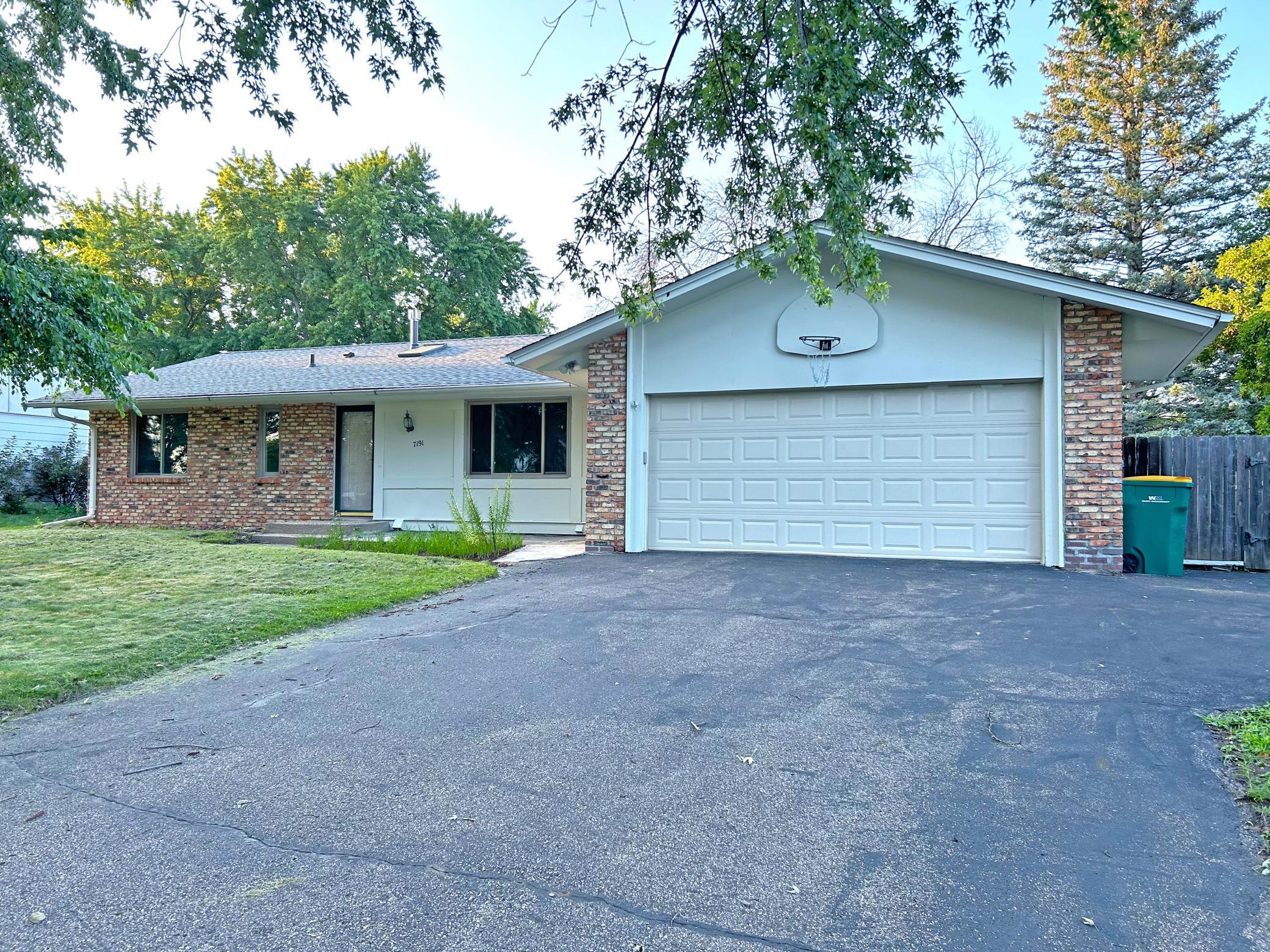 View of Residential at 7191 146th Street, Apple Valley MN 55124, Apple Valley - Mike Wilen | Minnesota Team Real Estate