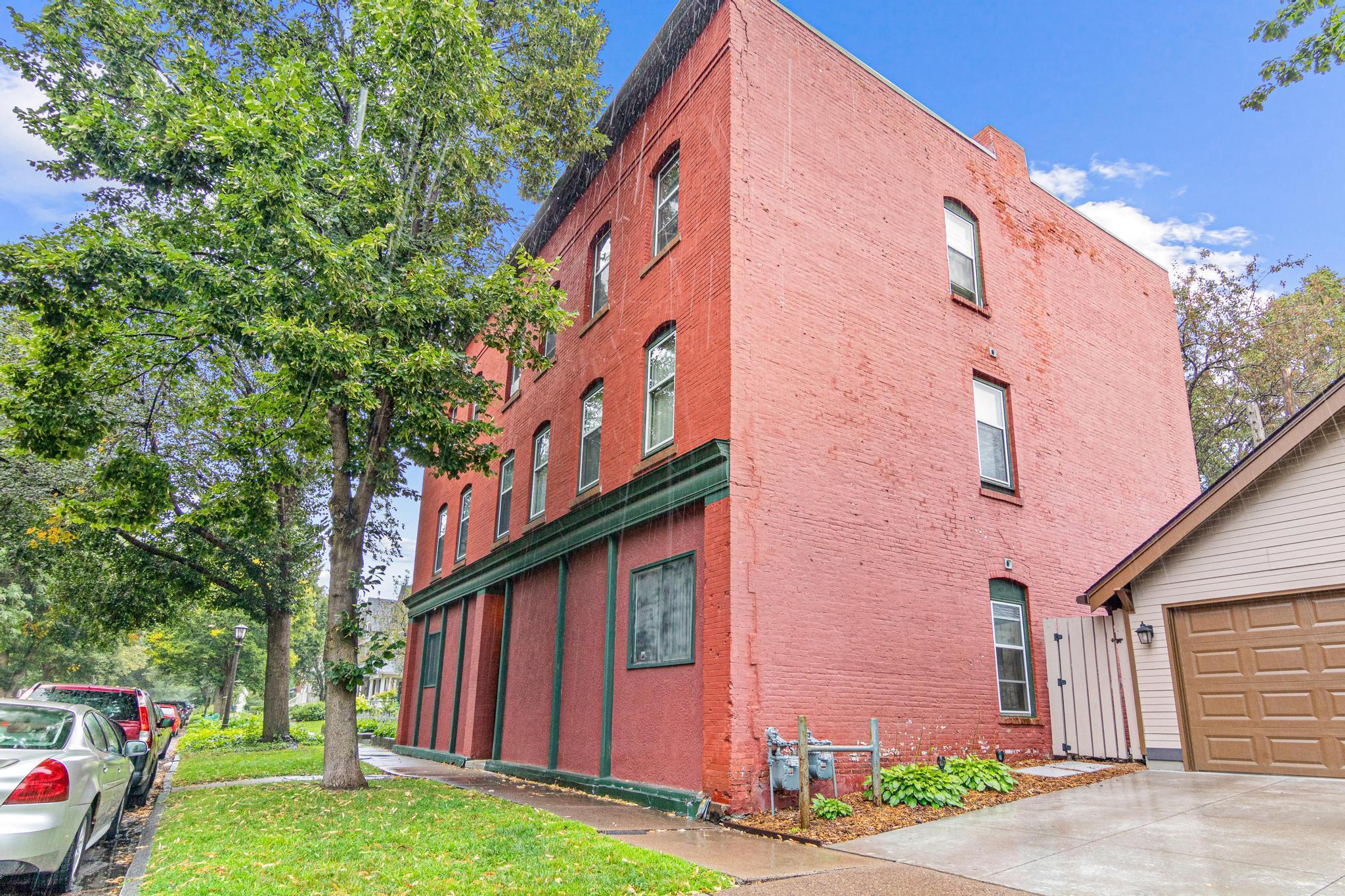 View of Residential at 546 Laurel Avenue #3, Saint Paul MN 55102, Saint Paul - Mike Wilen | Minnesota Team Real Estate