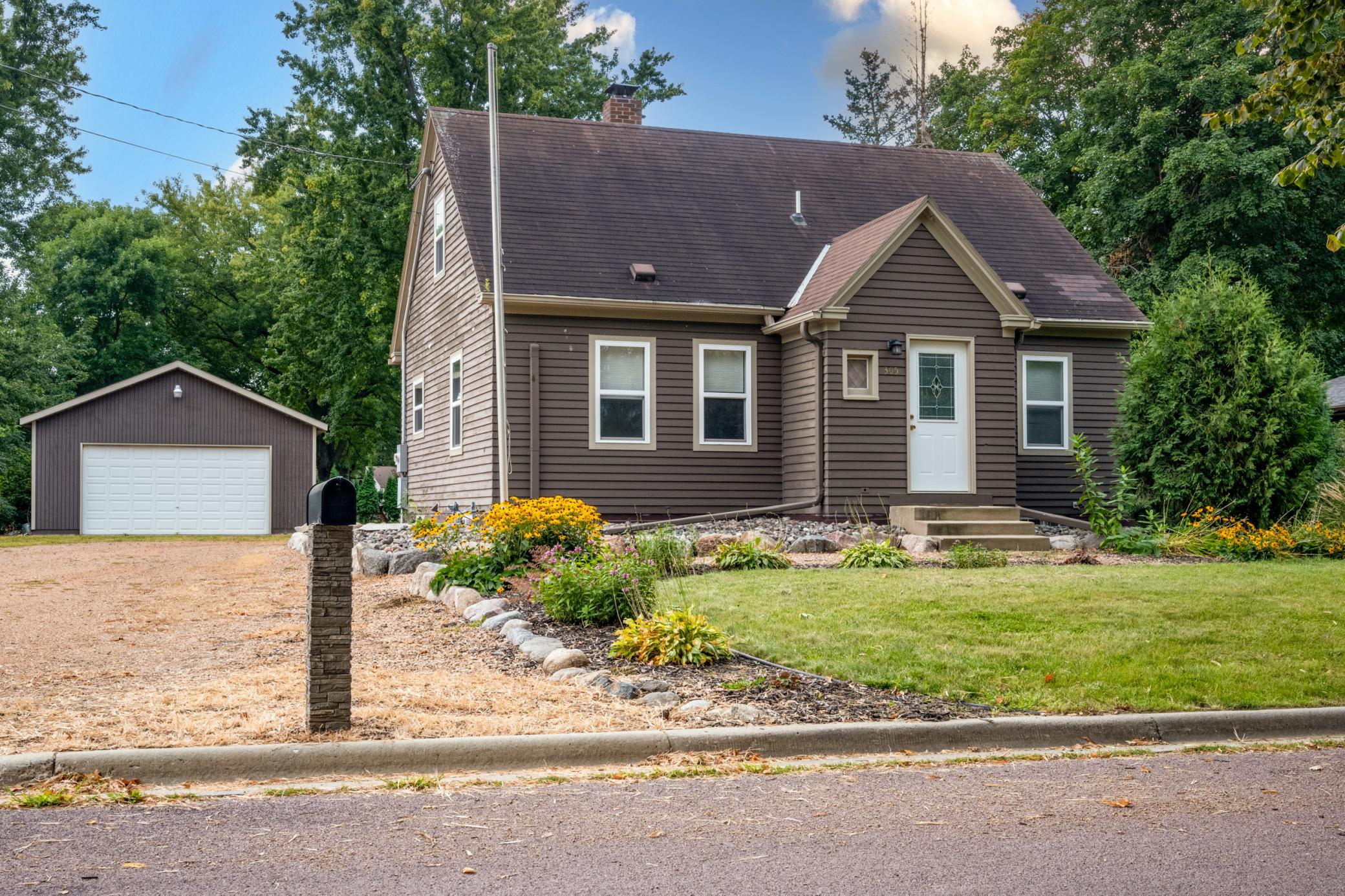 View of Residential at 305 Minnesota Street, Le Center MN 56057, Le Center - Mike Wilen | Minnesota Team Real Estate