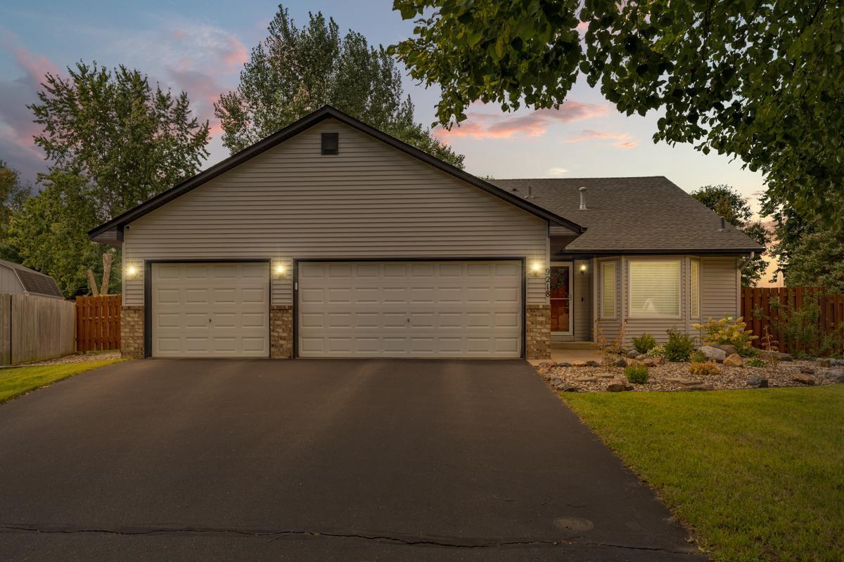 View of Residential at 9218 Jeffery Bay, Cottage Grove MN 55016, Cottage Grove - Mike Wilen | Minnesota Team Real Estate