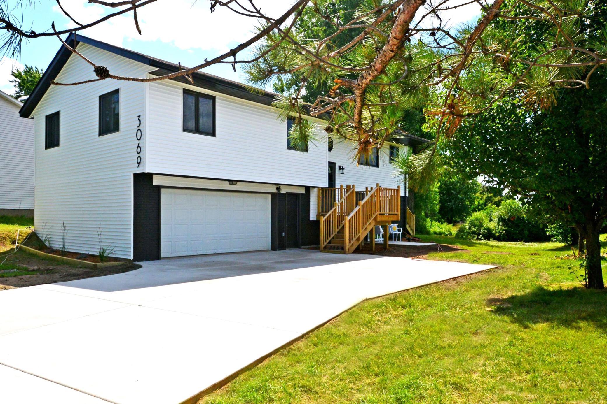 View of Residential at 3069 Bellaire Avenue, Maplewood MN 55109, Maplewood - Mike Wilen | Minnesota Team Real Estate